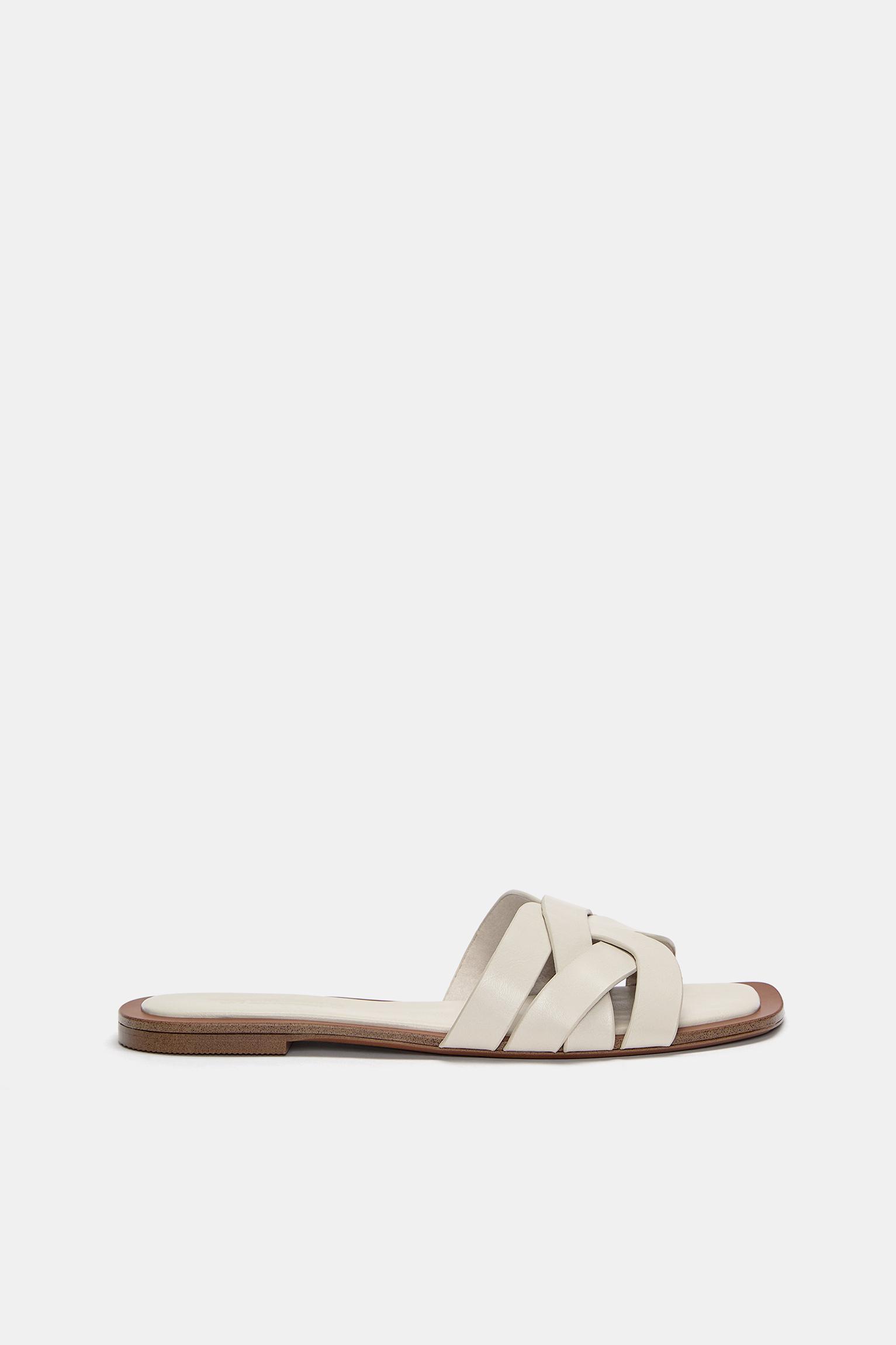 Flat strap sandals — Ecru
