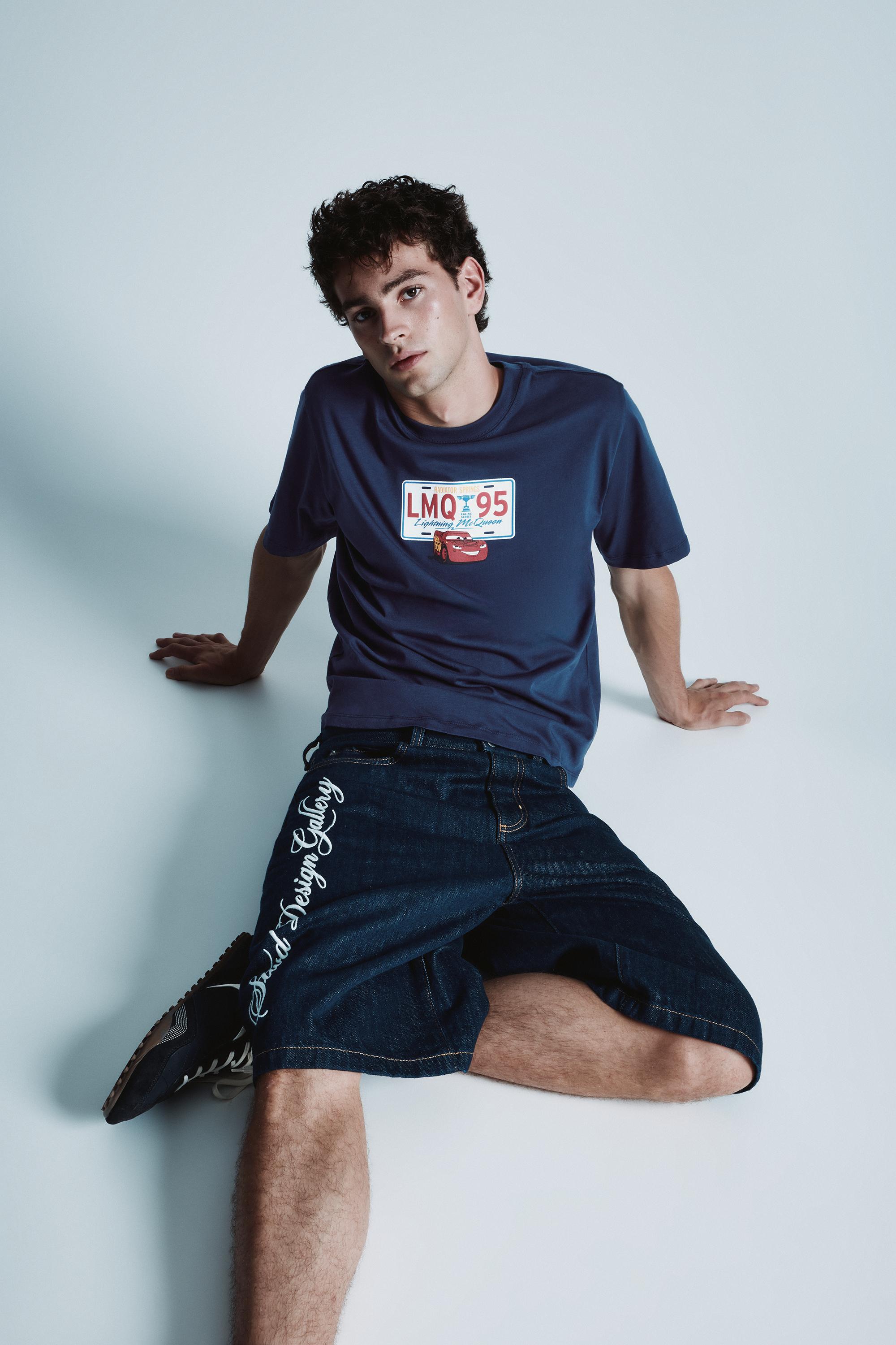 Blue Cars T-shirt — Navy