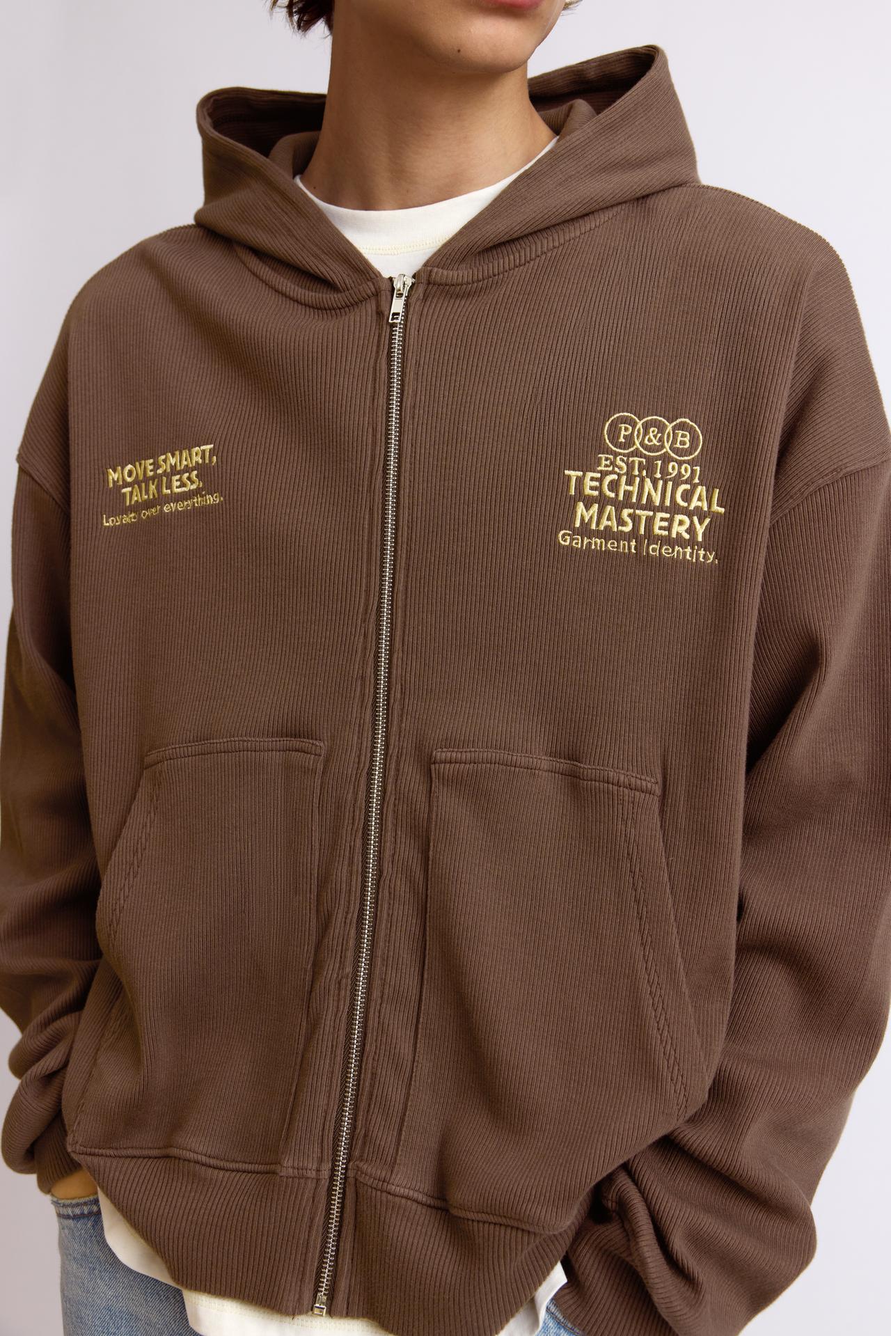 Embroidered zip-up hoodie — Chocolate