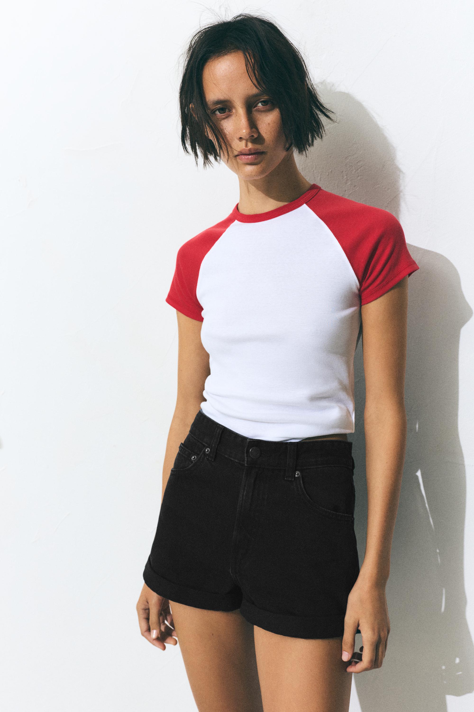 Denim mom fit shorts with turn-up hems — Black