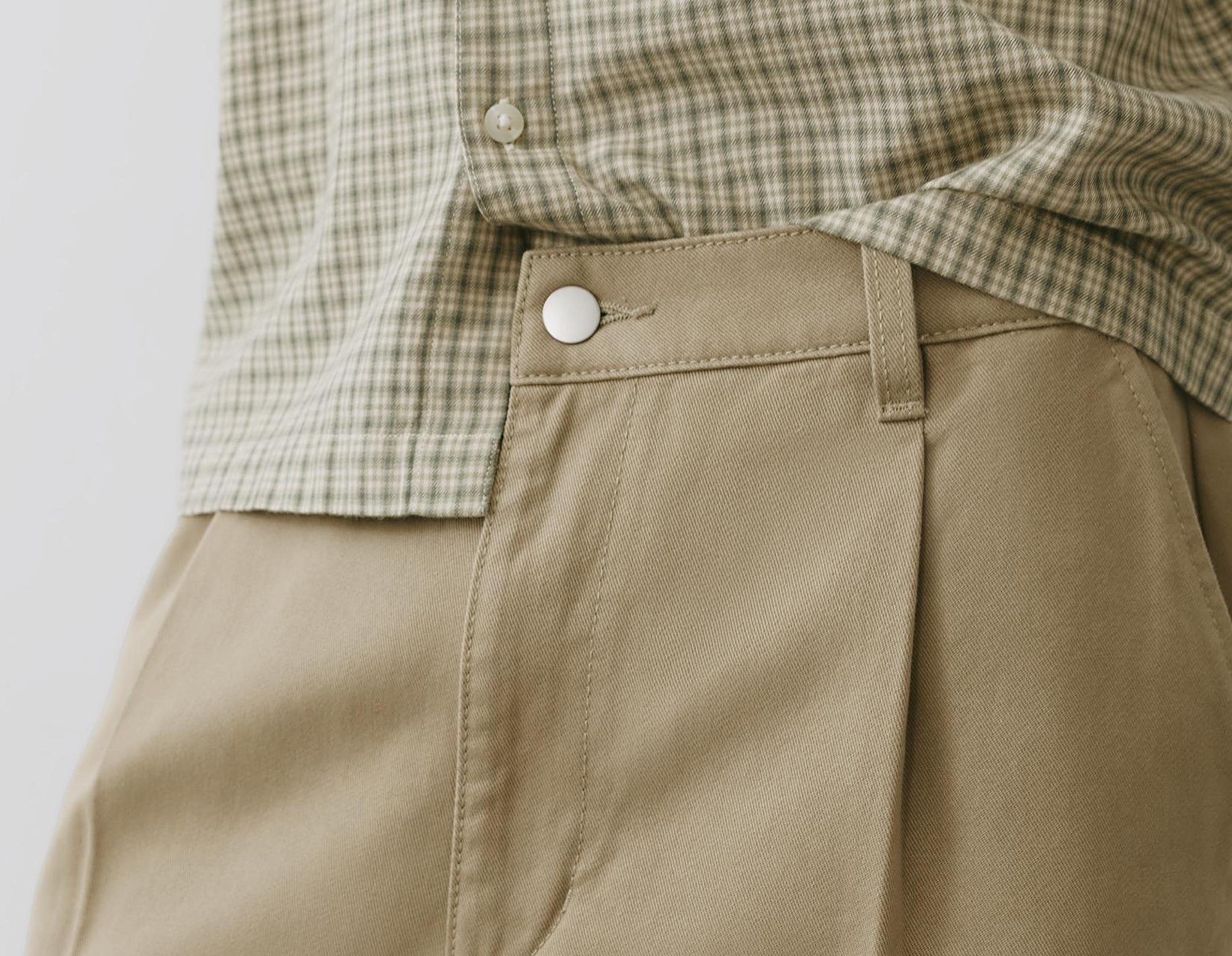 Baggy darted chinos — Beige