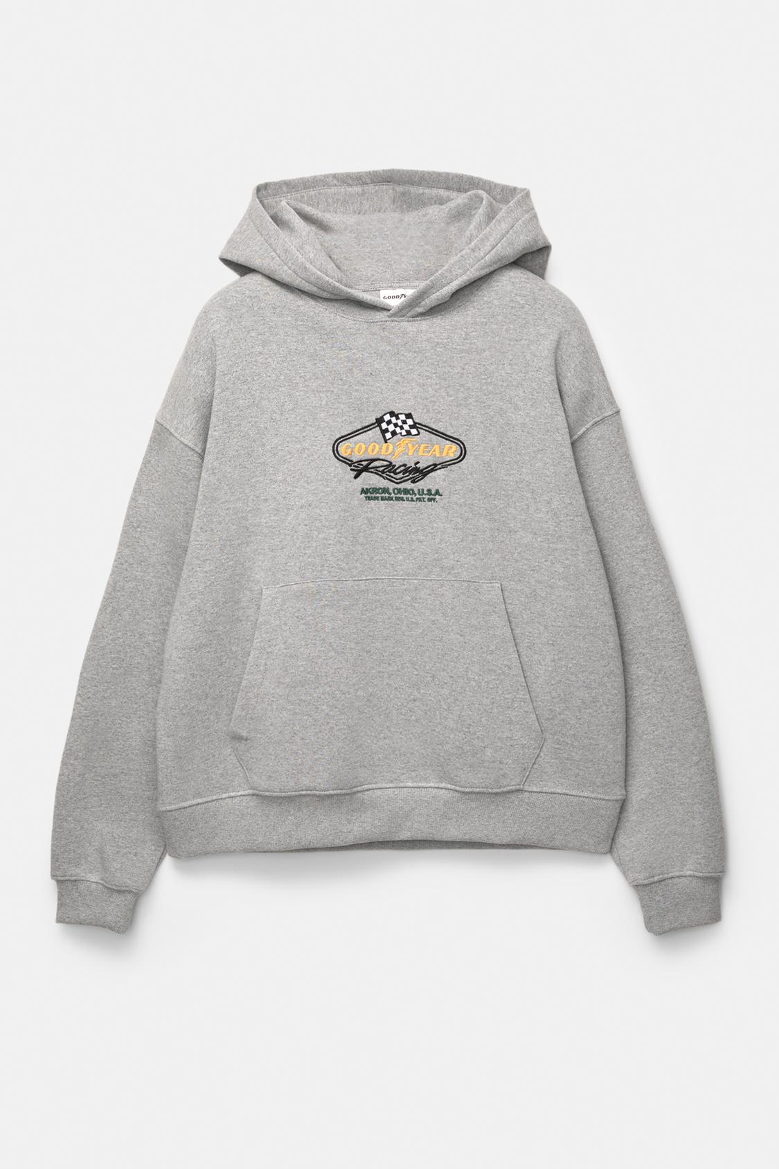 Hotel Kalinga Sueter Para Varon Hotel Kalinga Sudadera Billie Eilish  Bershka Blanca Hombre