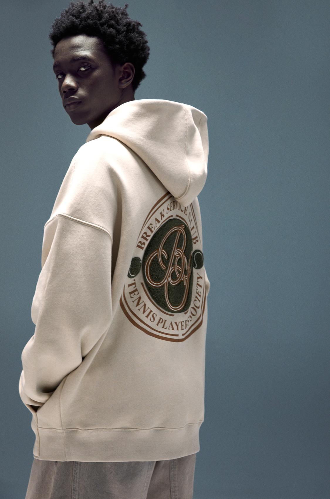 Capucha Sudadera Logo Pull And Bear Pull And Bear Et Camiseta Et