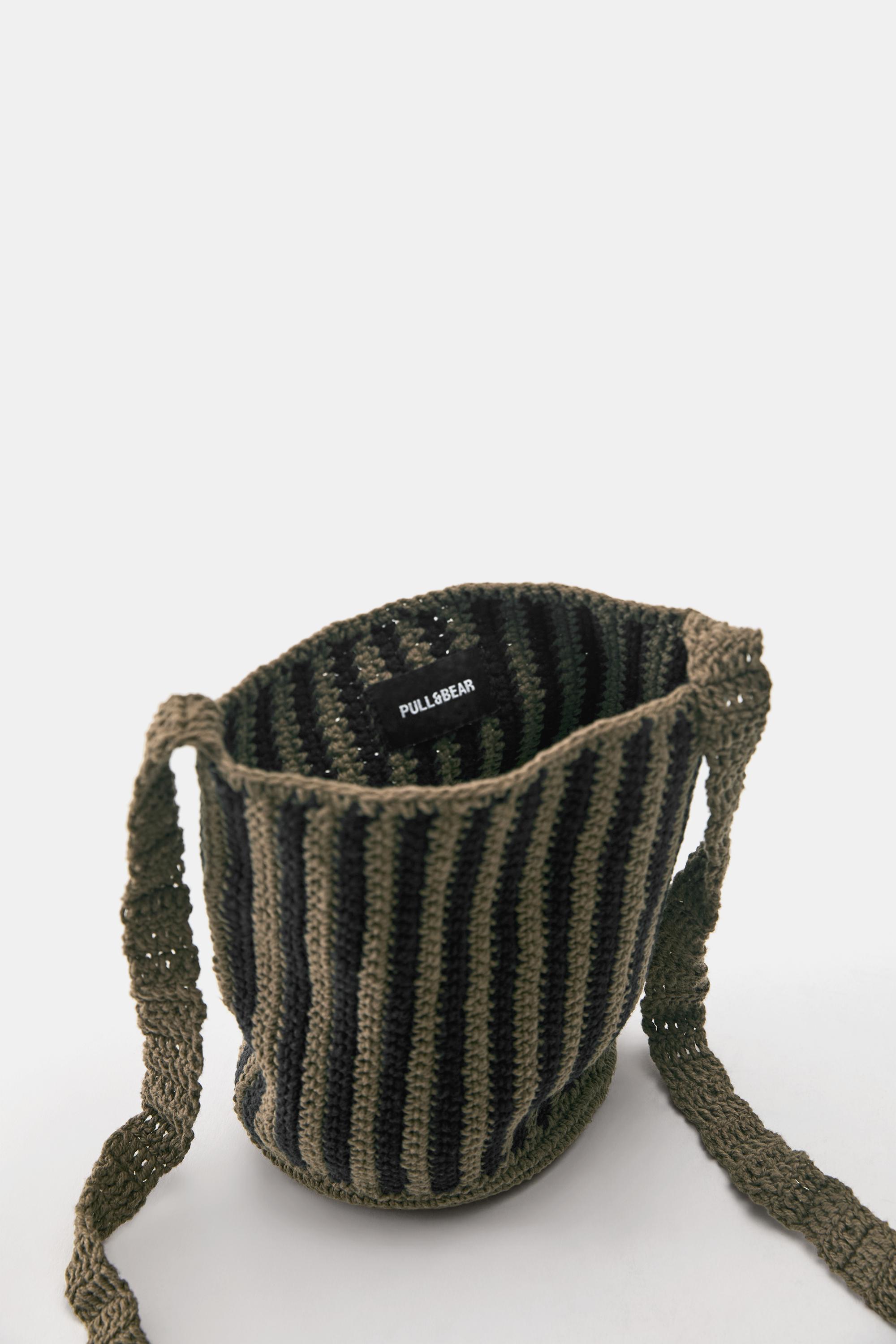 Crochet stripe crossbody bag — Green
