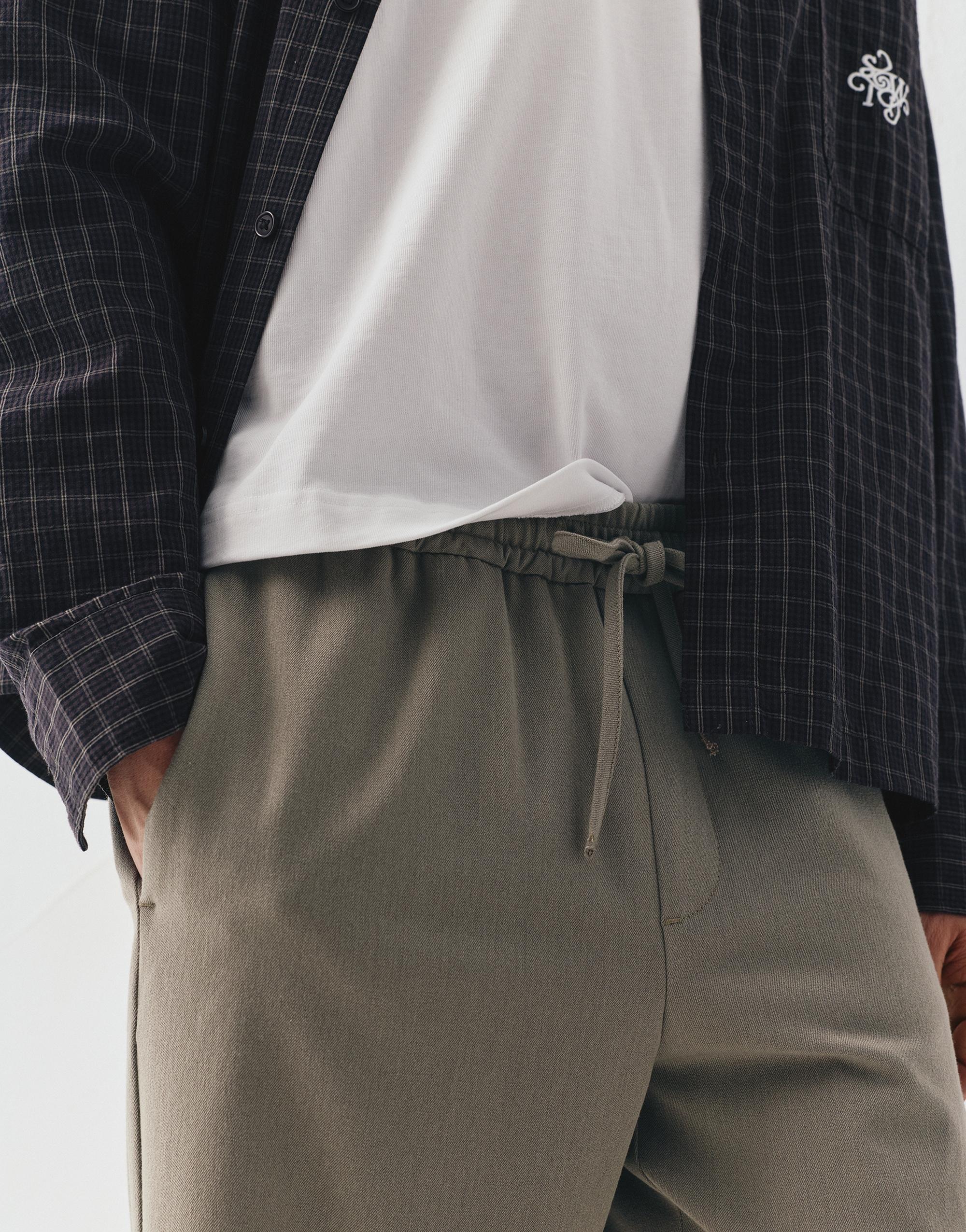 Tailored fit jogger pantolon - Görsel 15