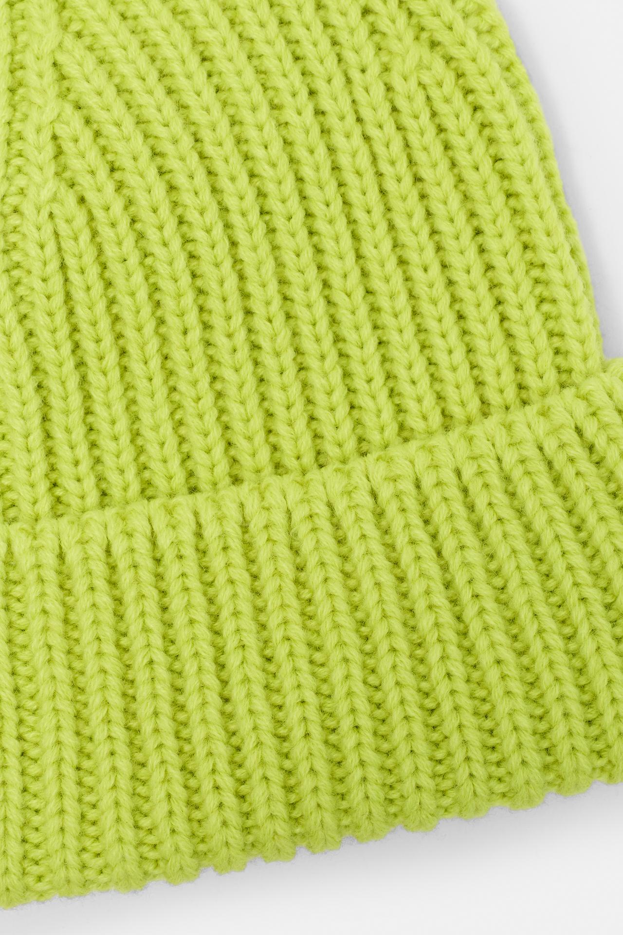 Chunky knit beanie — Lime