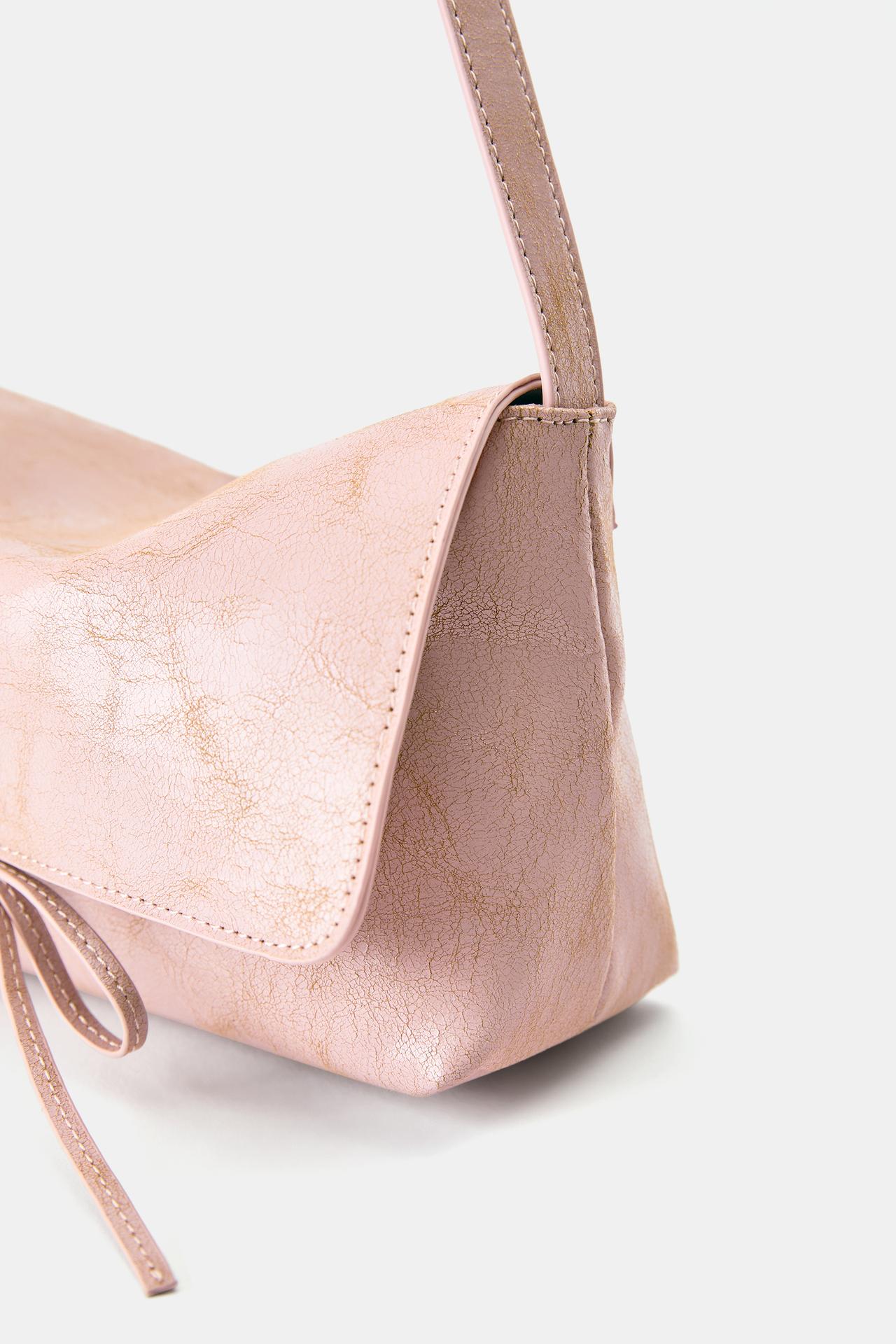 Bow flap shoulder bag — Pink