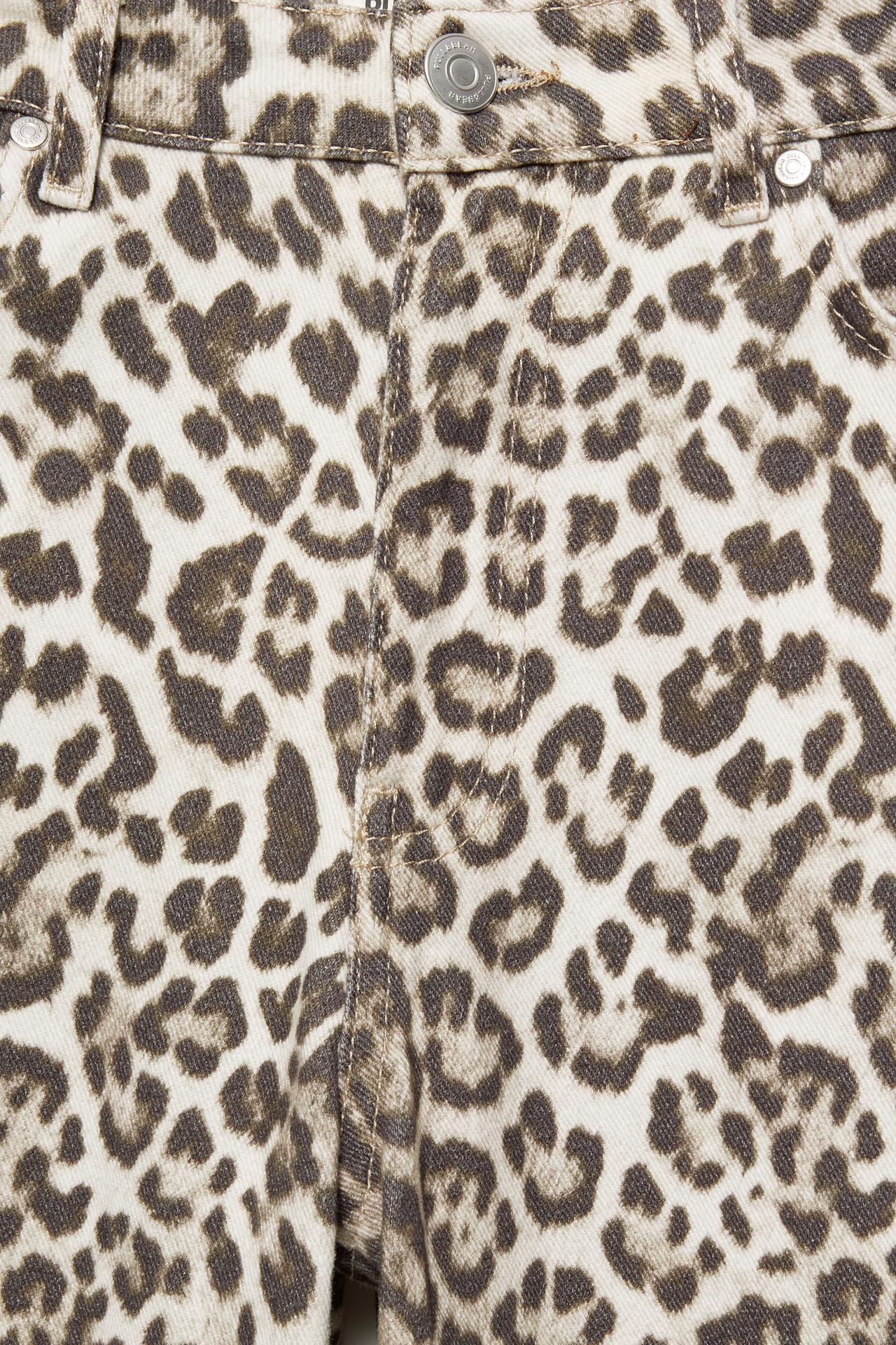 Leopard print baggy jeans — Brown