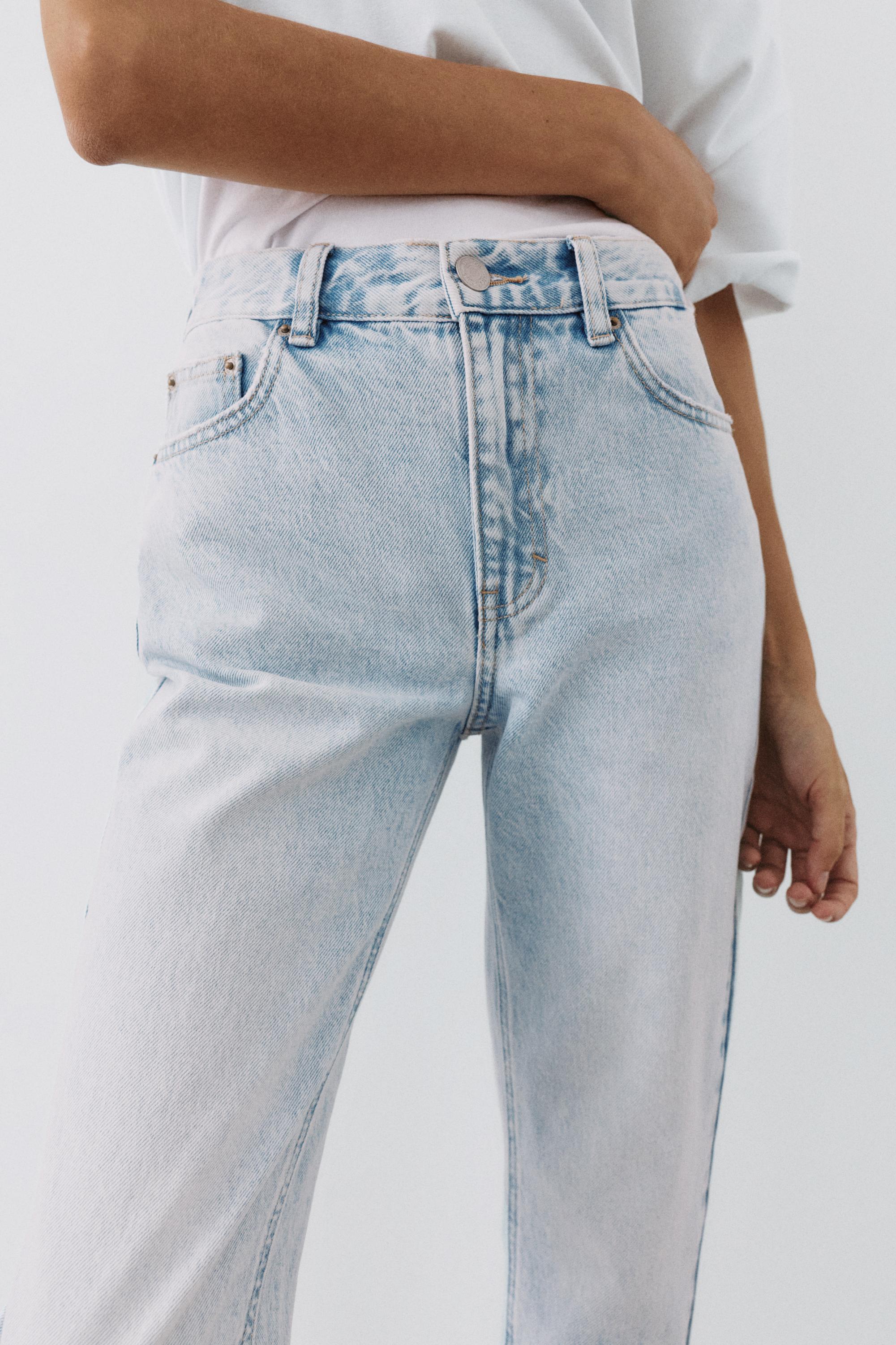 High-waist mom jeans — Pale sky blue