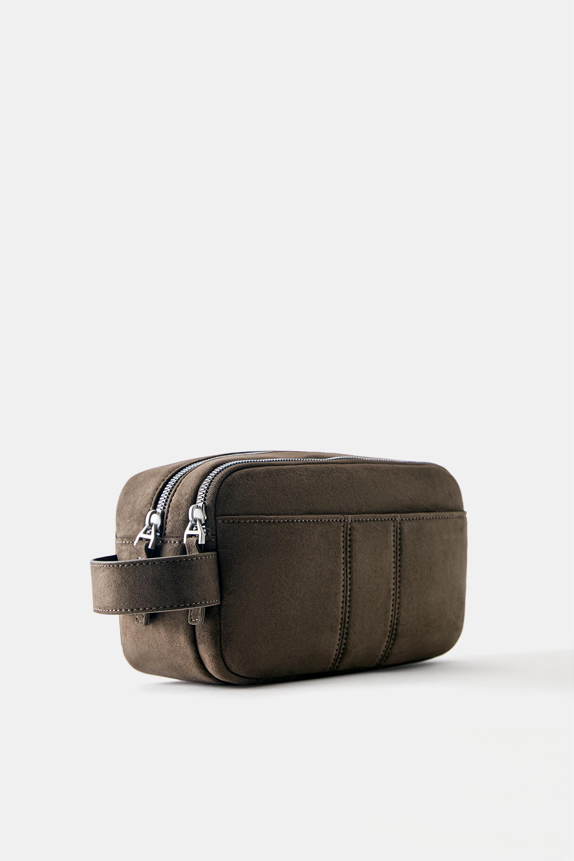 Pocket toiletry bag — Taupe