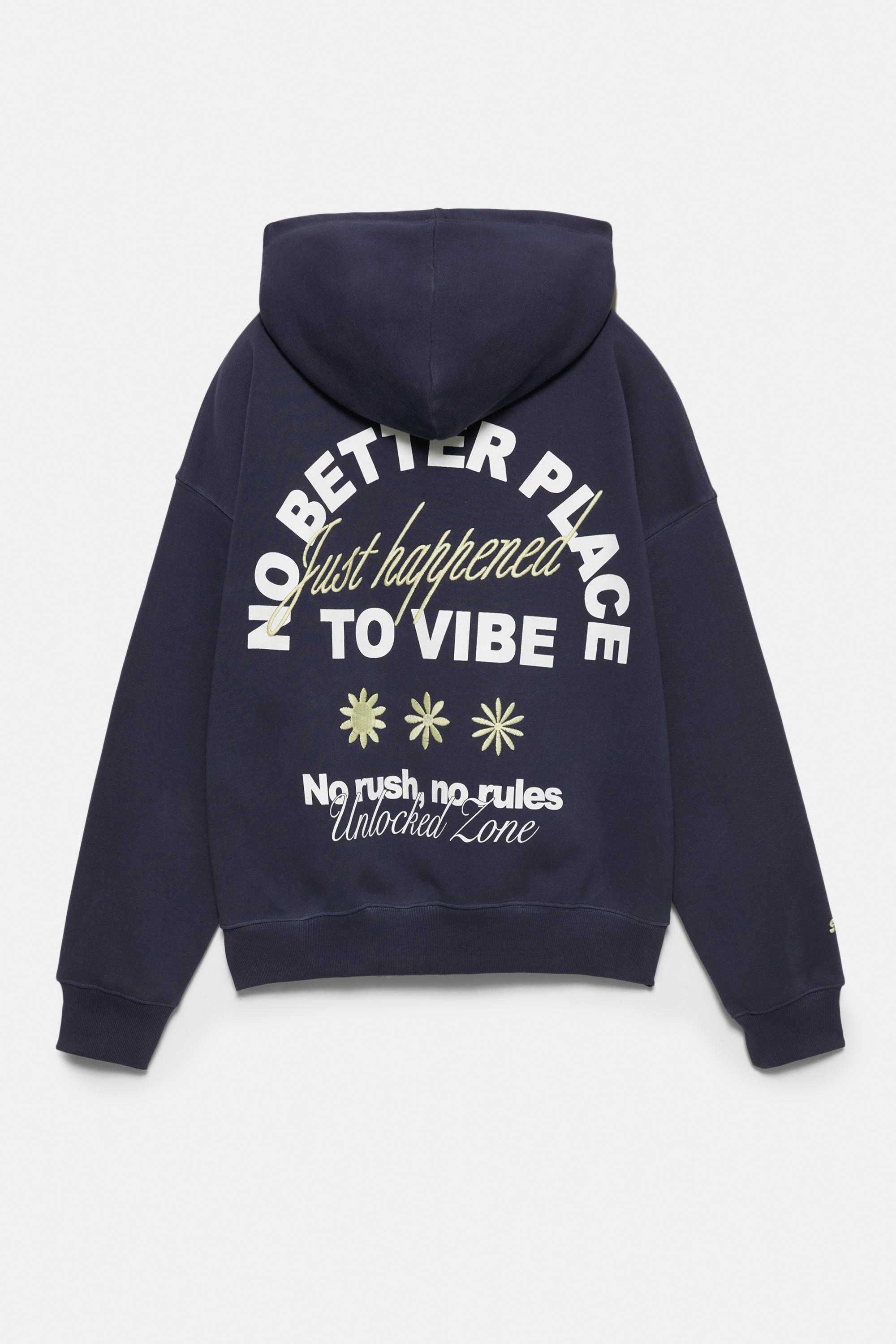 Hoodie with embroidered graphic — Ink blue