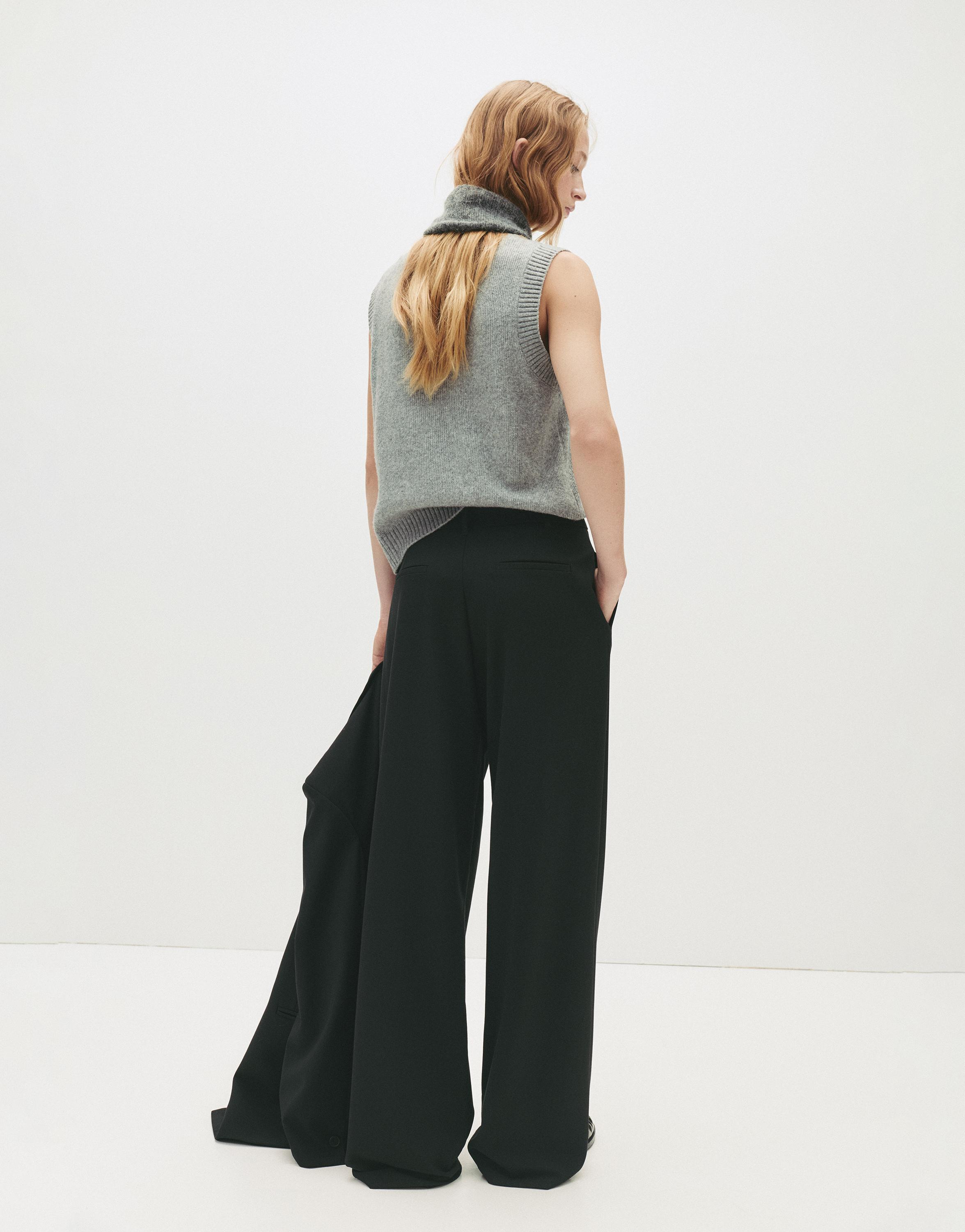 Darted smart trousers — Black