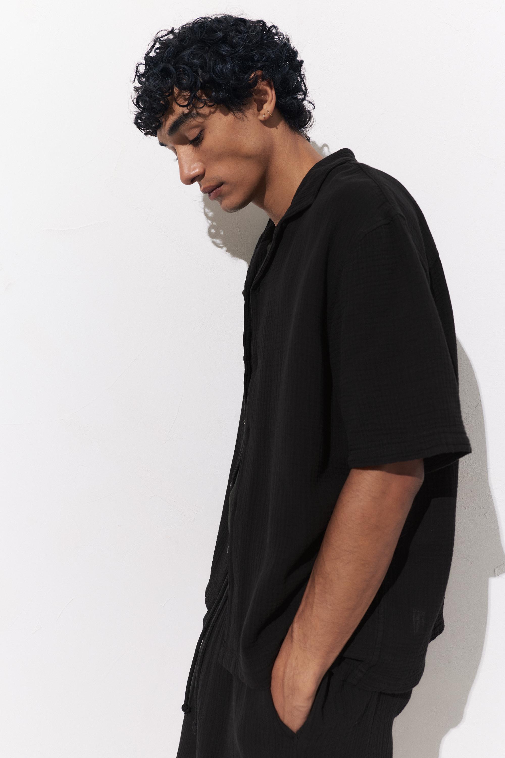 Short sleeve crepe shirt — Black