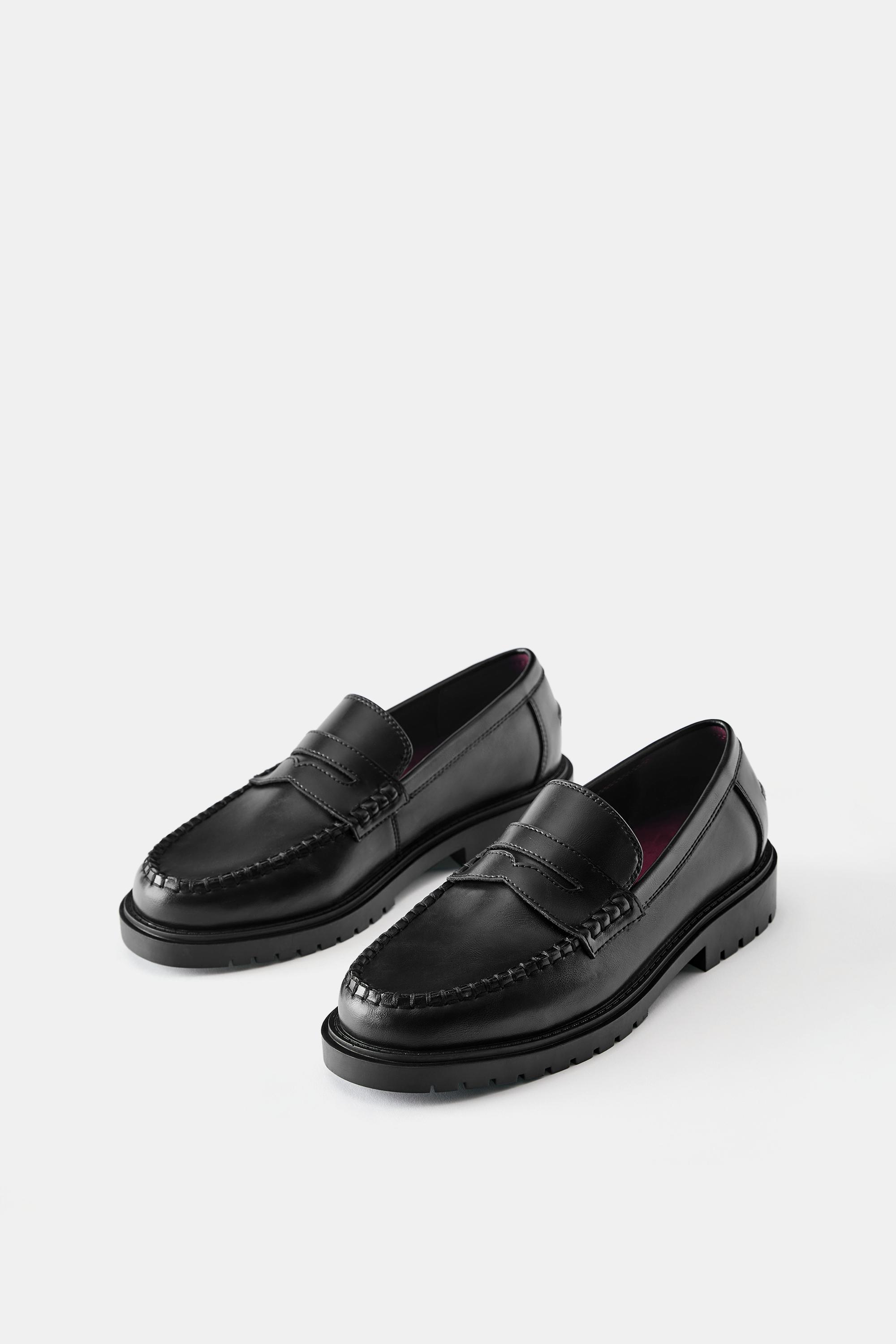 Casual loafers — Black