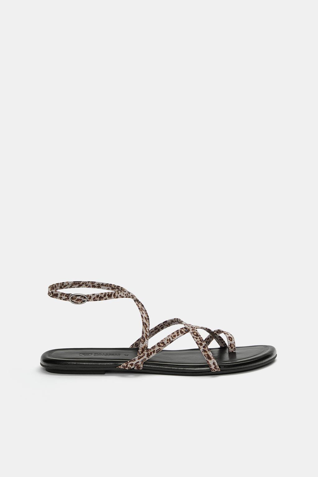 Flat strappy leopard print sandals PULL&BEAR