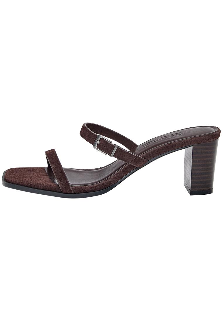 Leather heeled sandals with buckle — Brown
