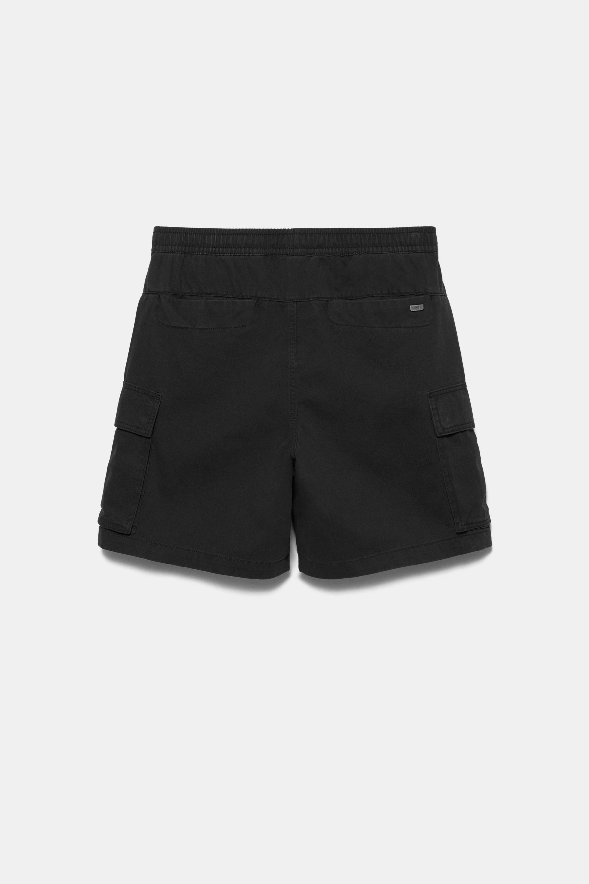 Cargo Bermuda shorts — Black