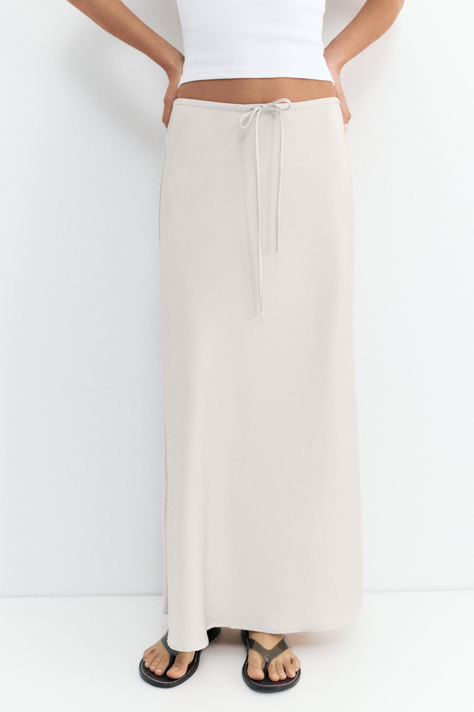 Satin midi skirt — Ecru