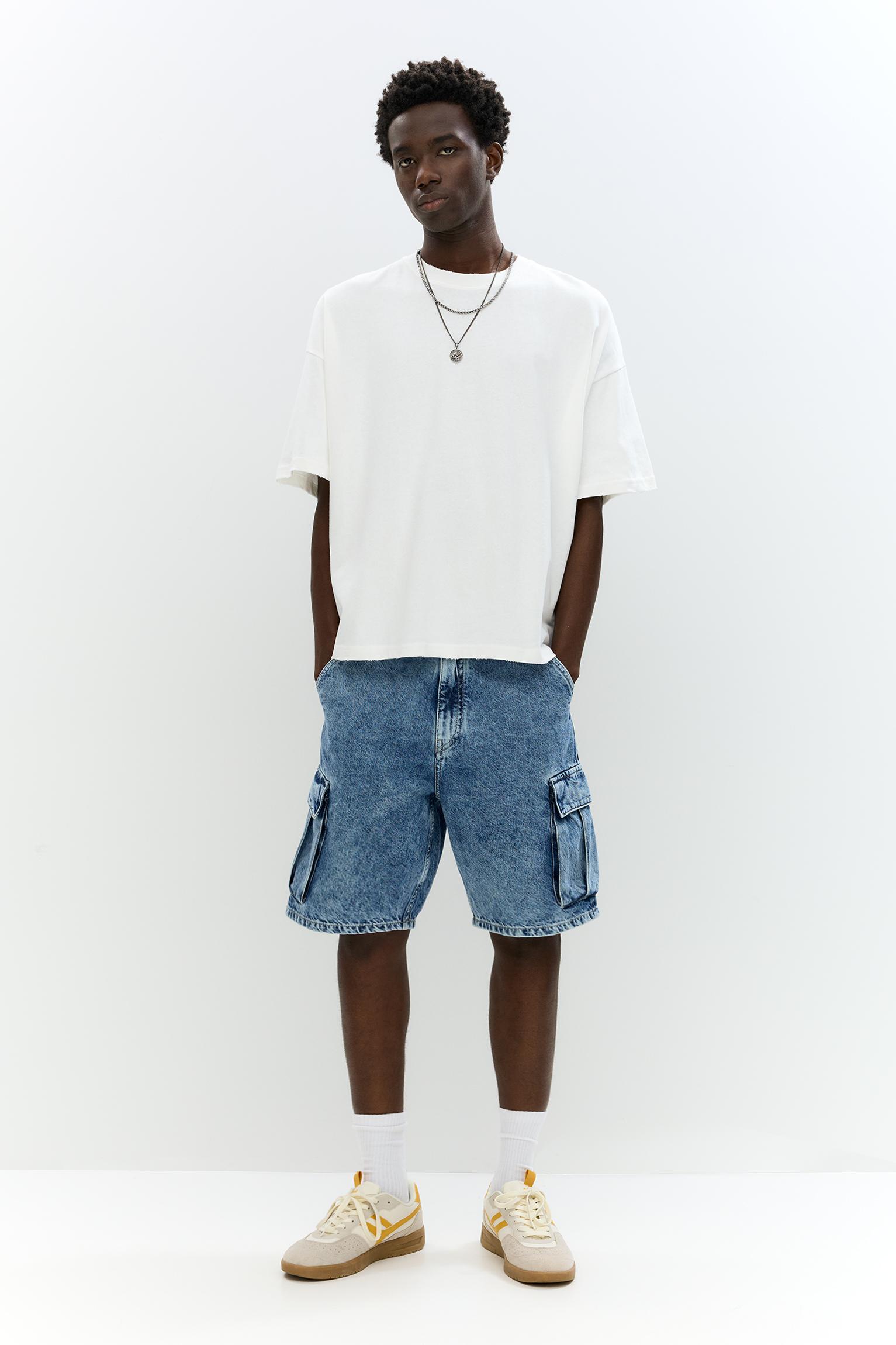 Jeans-Bermudas Im Cargo-Stil