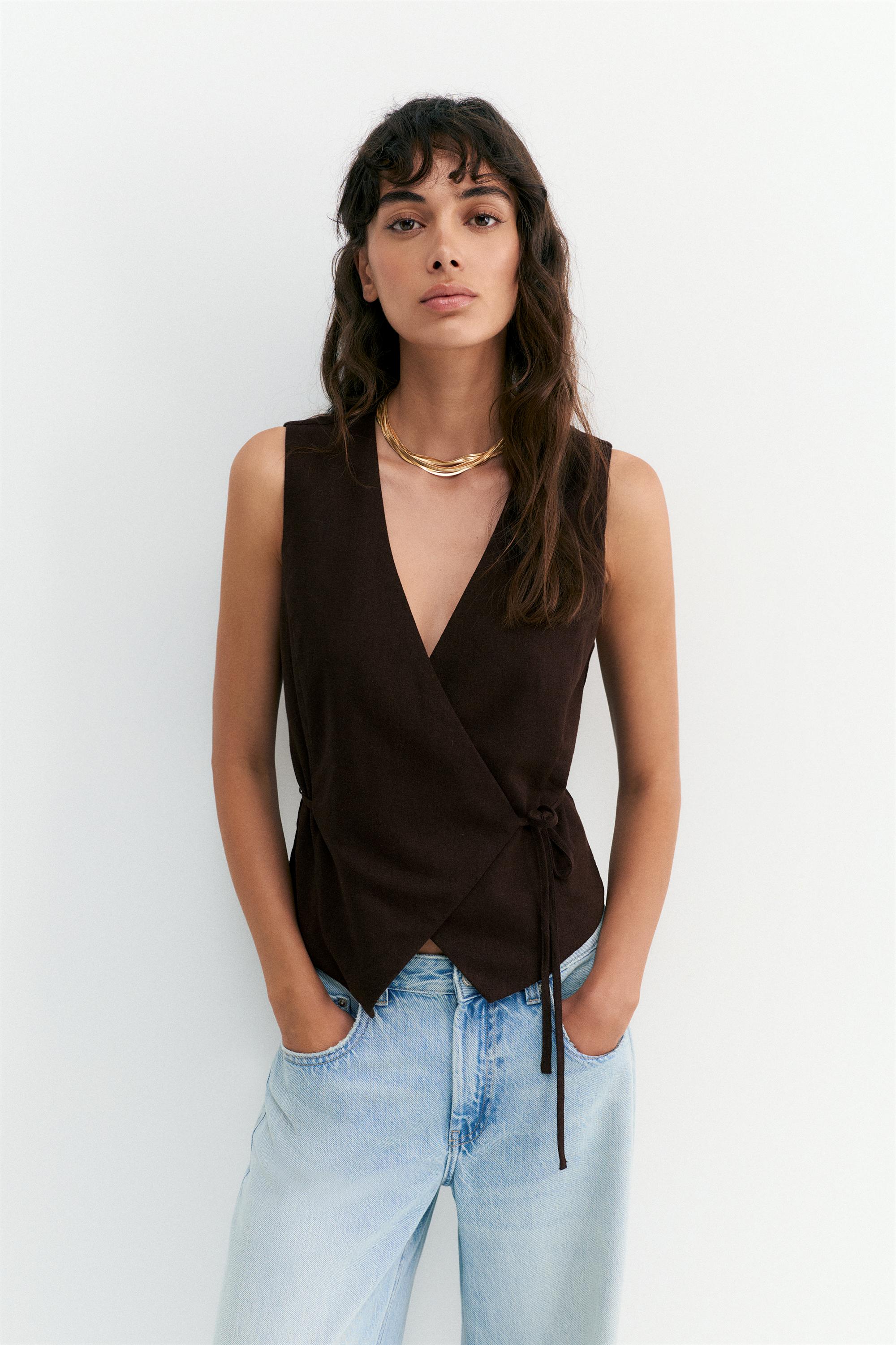 Rustic linen-blend waistcoat — Brown