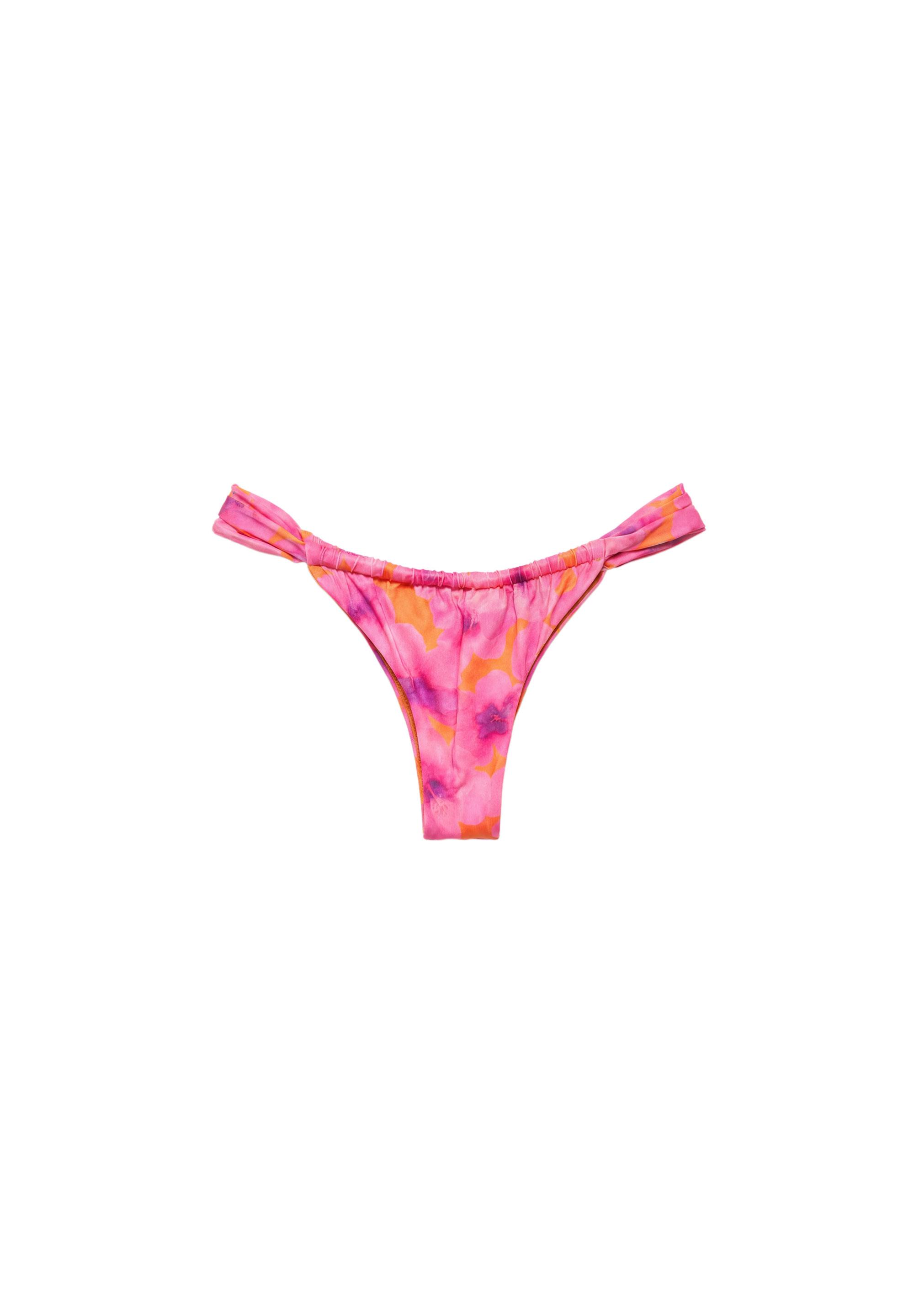 Floral bikini bottoms with gathered detail — Fuchsia