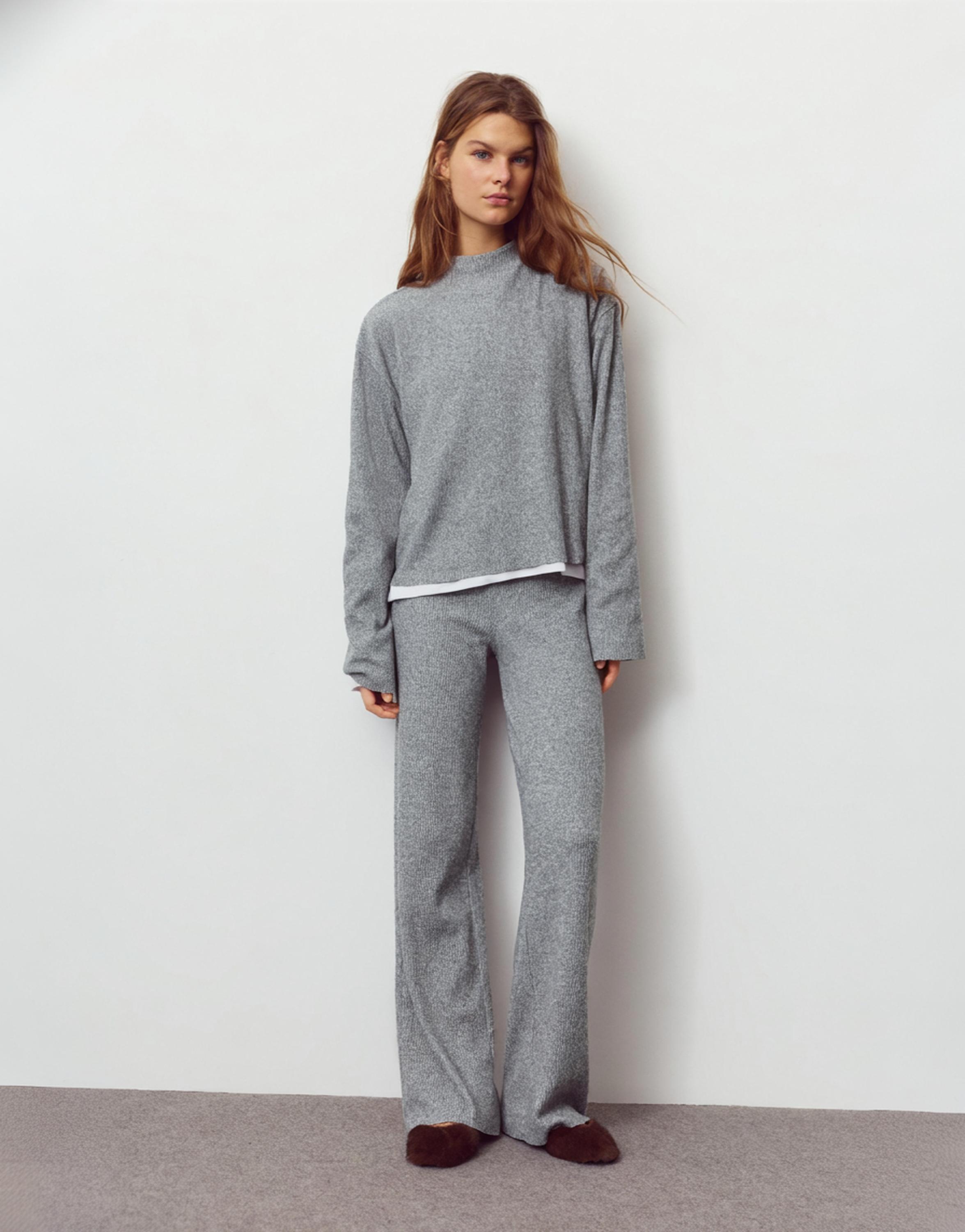 Yumuşak örgü t-shirt - Görsel 6