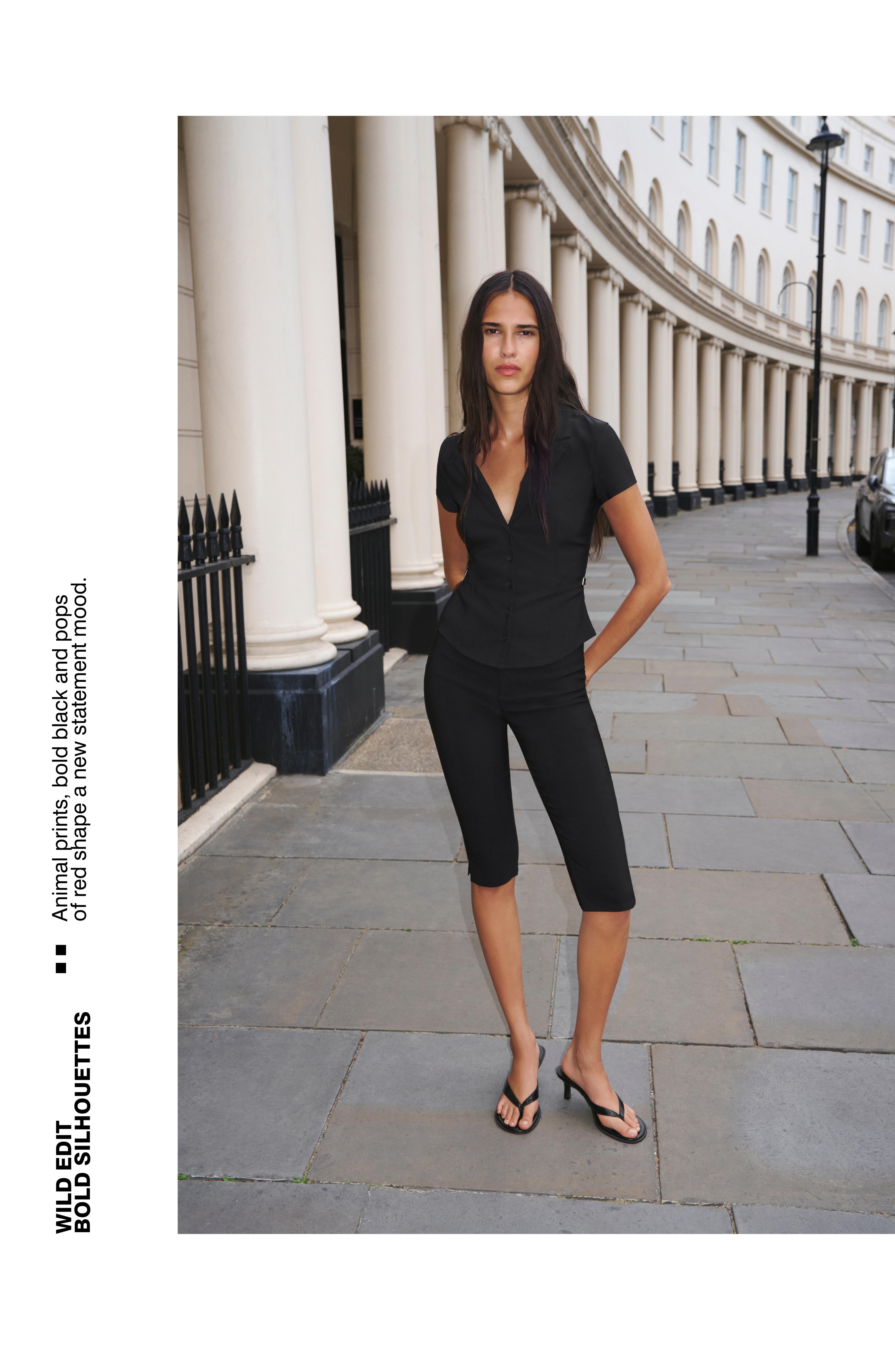 Belted capris — Black