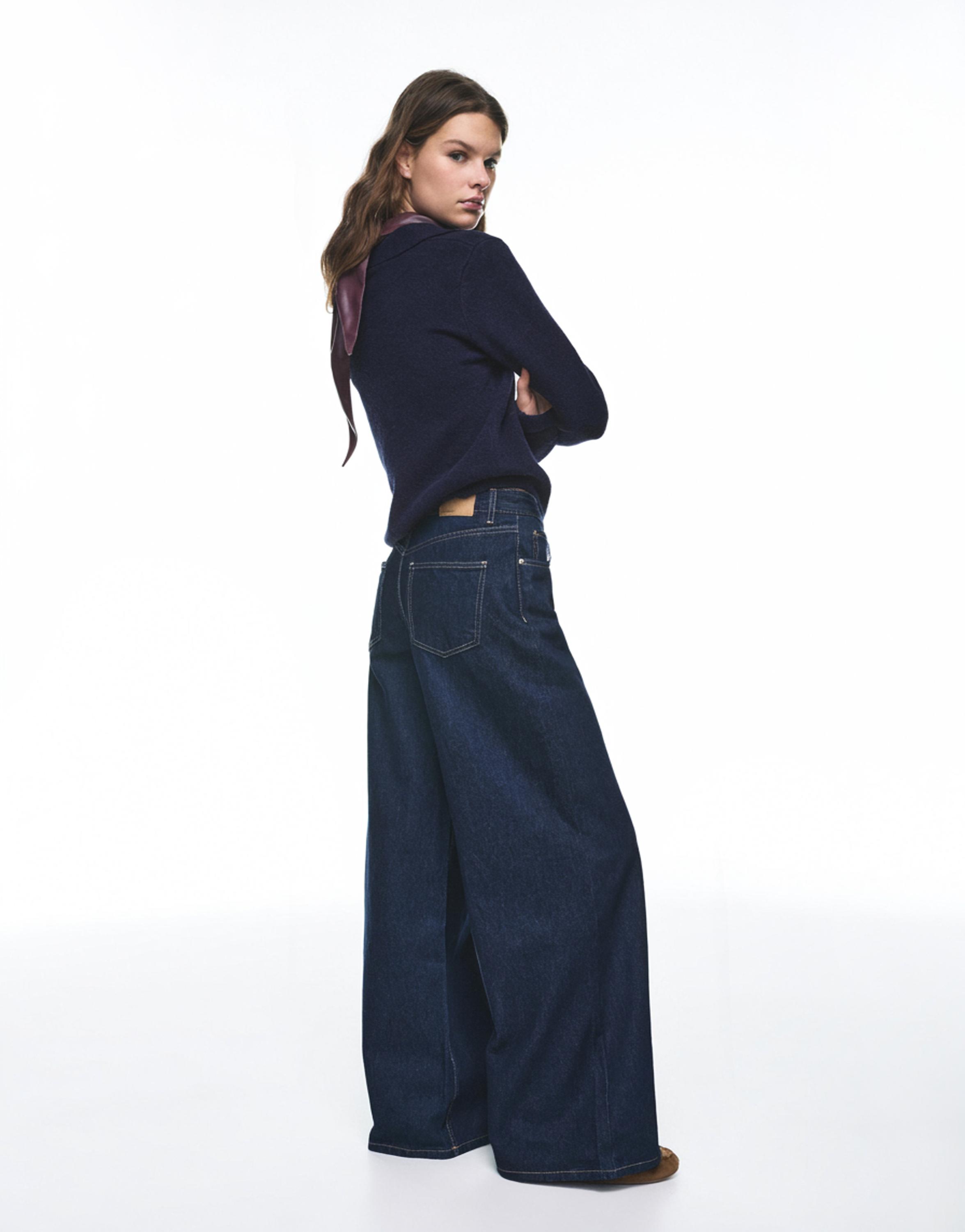 Low-rise wide-leg jeans — Dark blue