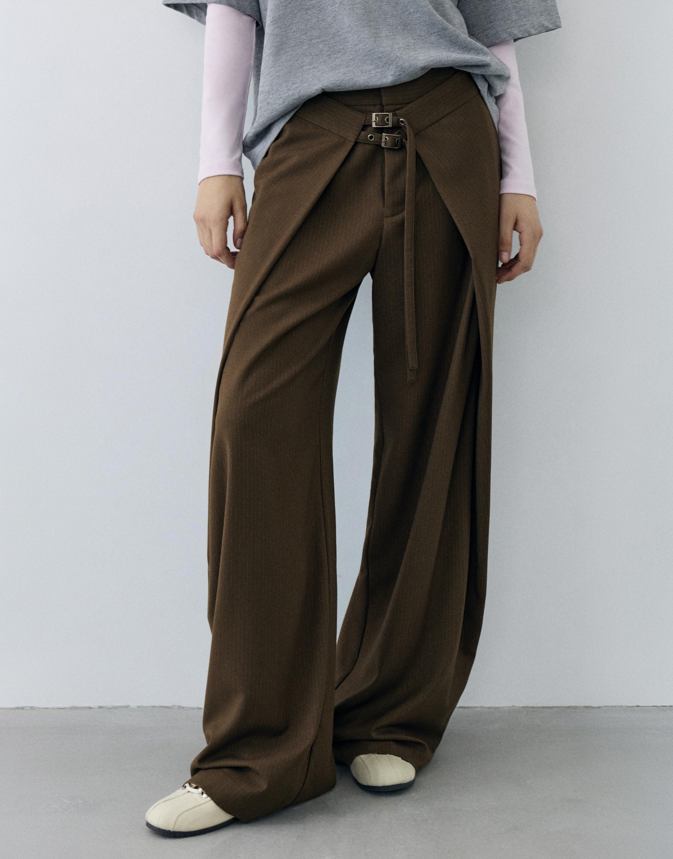 Darted buckled smart trousers — Brown