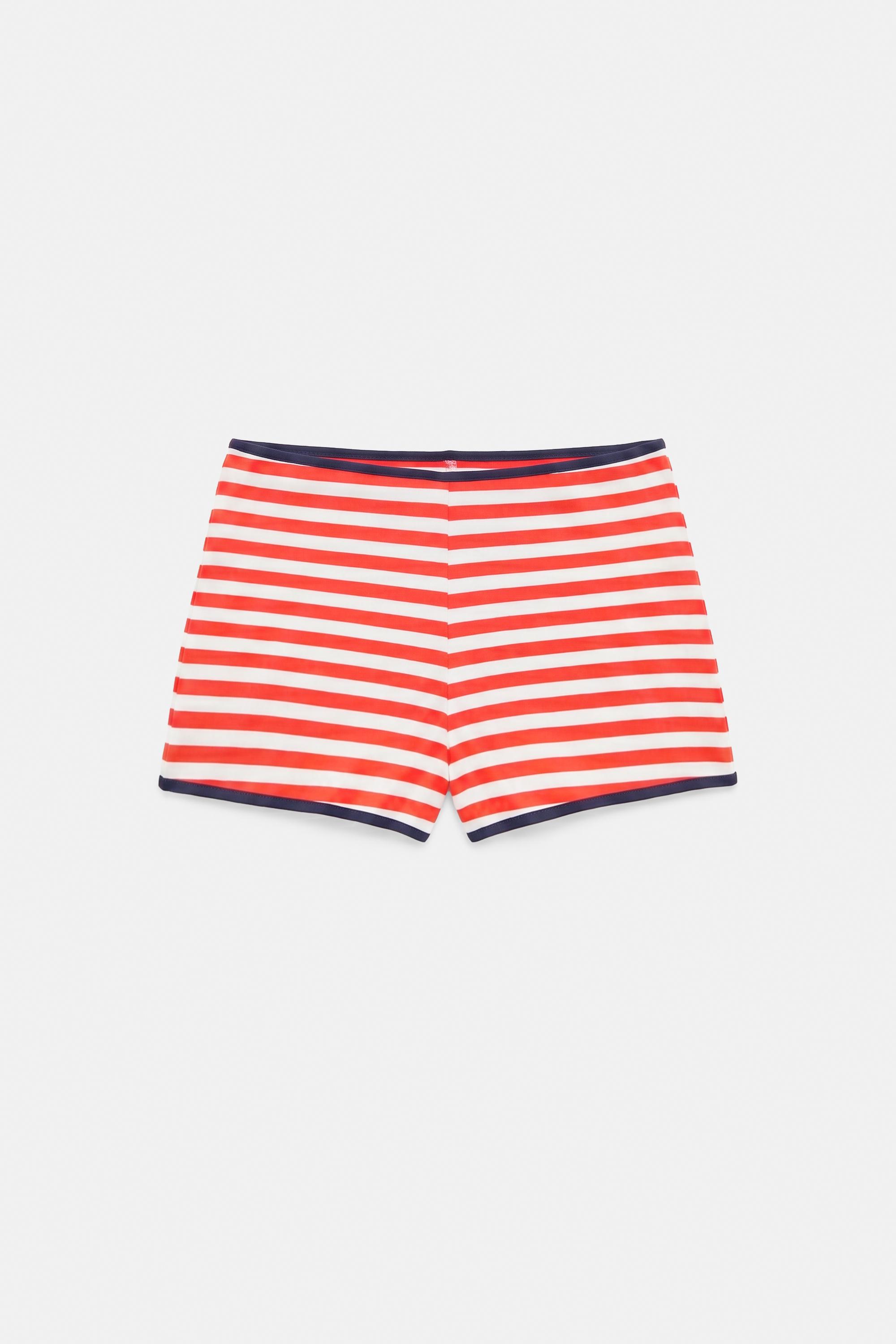 Striped ribbed mini shorts — White/Red