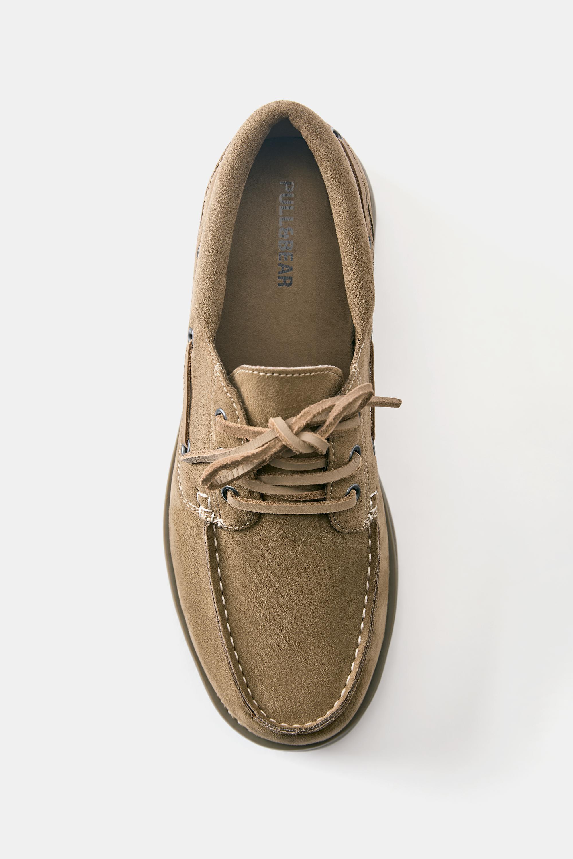 Boat shoes — Brown