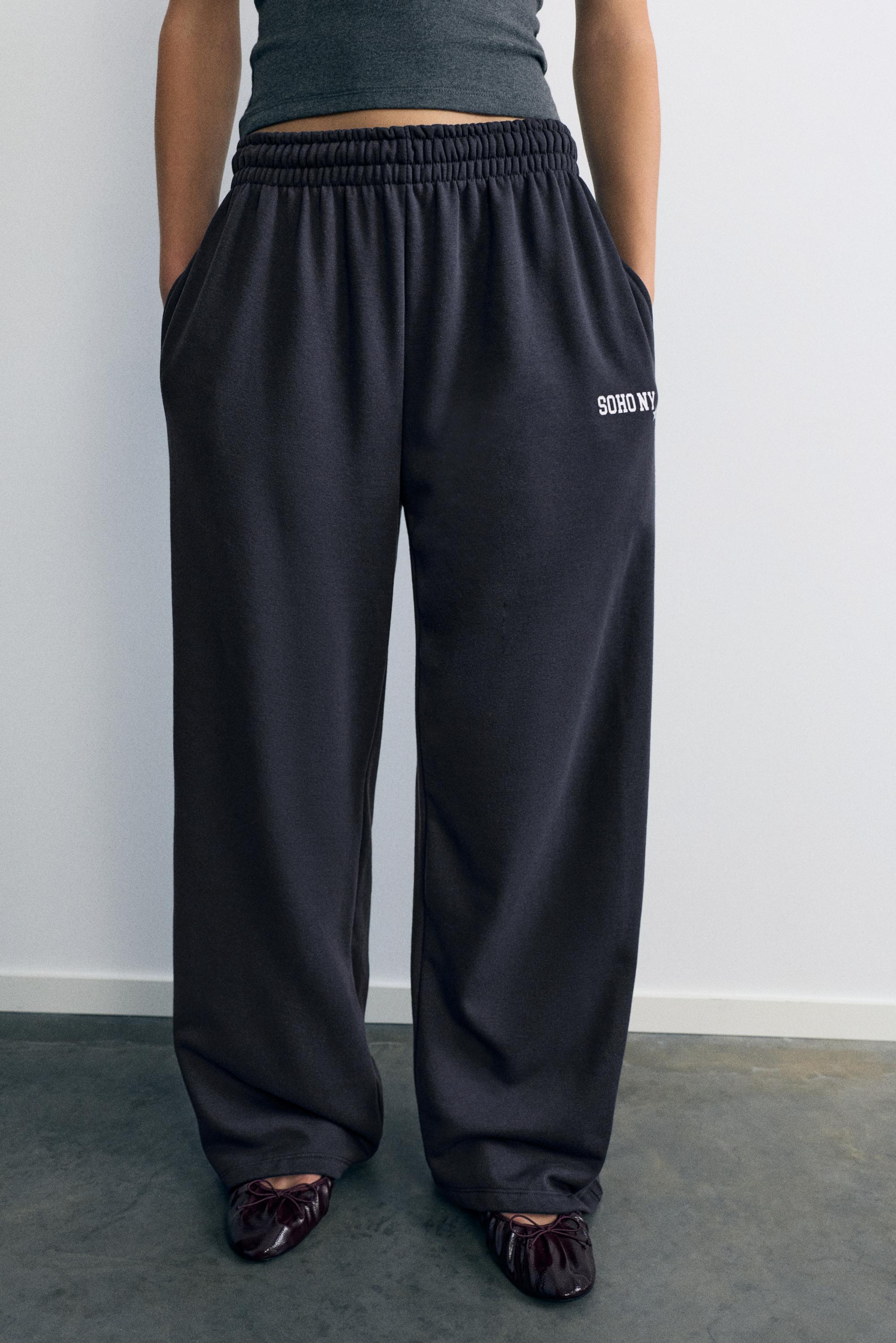 Studded joggers — Dark grey