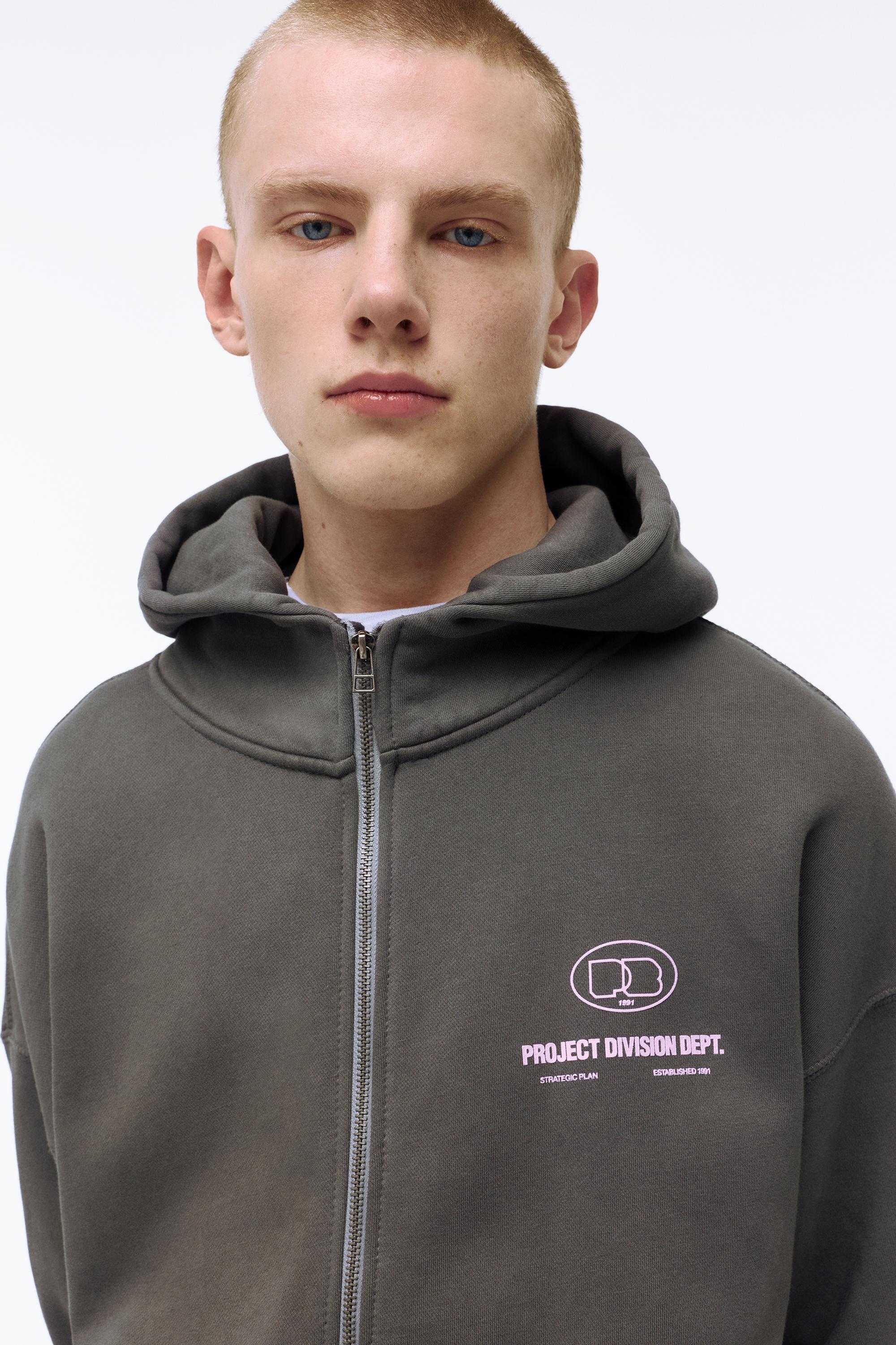 Fermuarlı kapüşonlu bol sweatshirt - Görsel 10