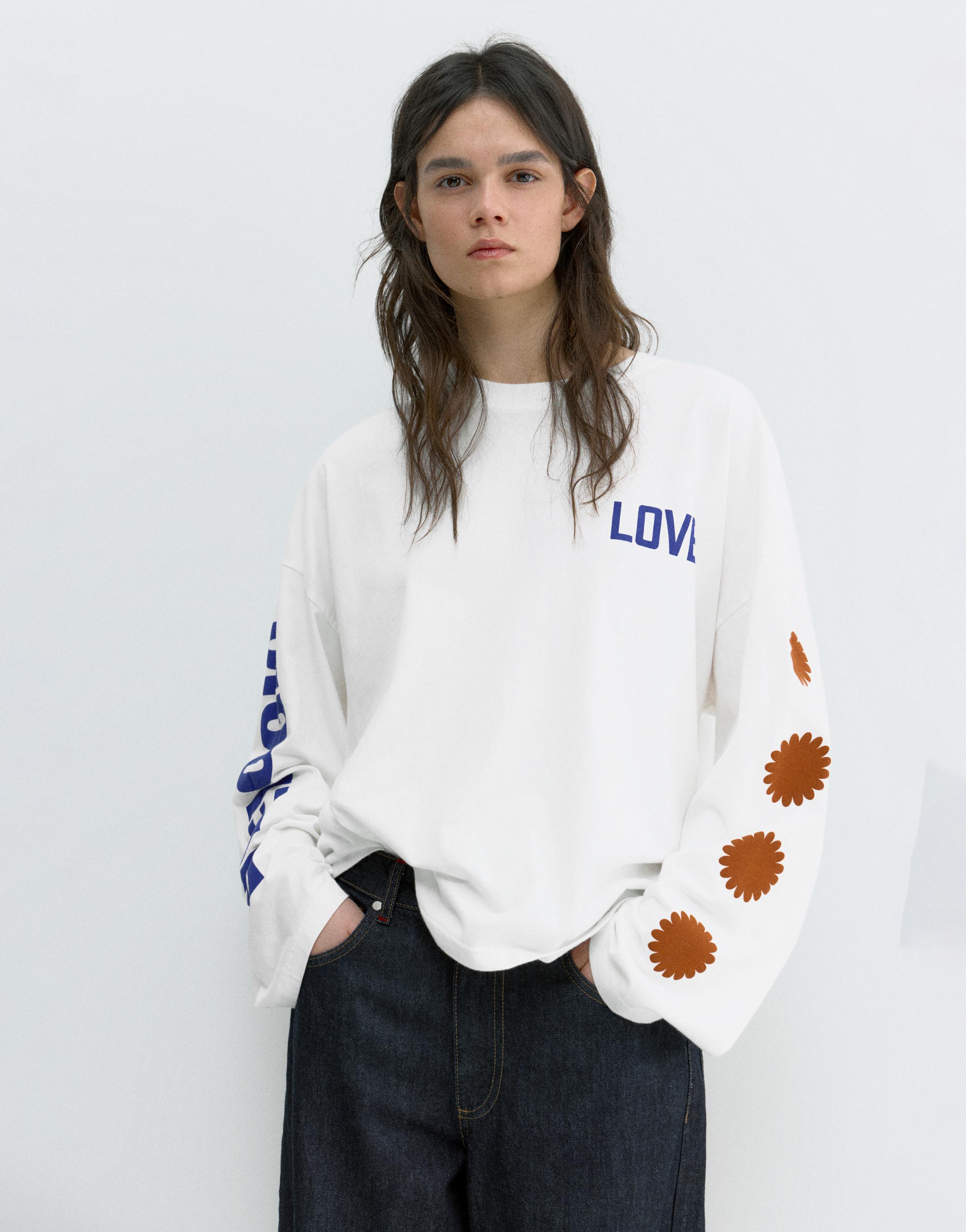 Love graphic T-shirt — Ice