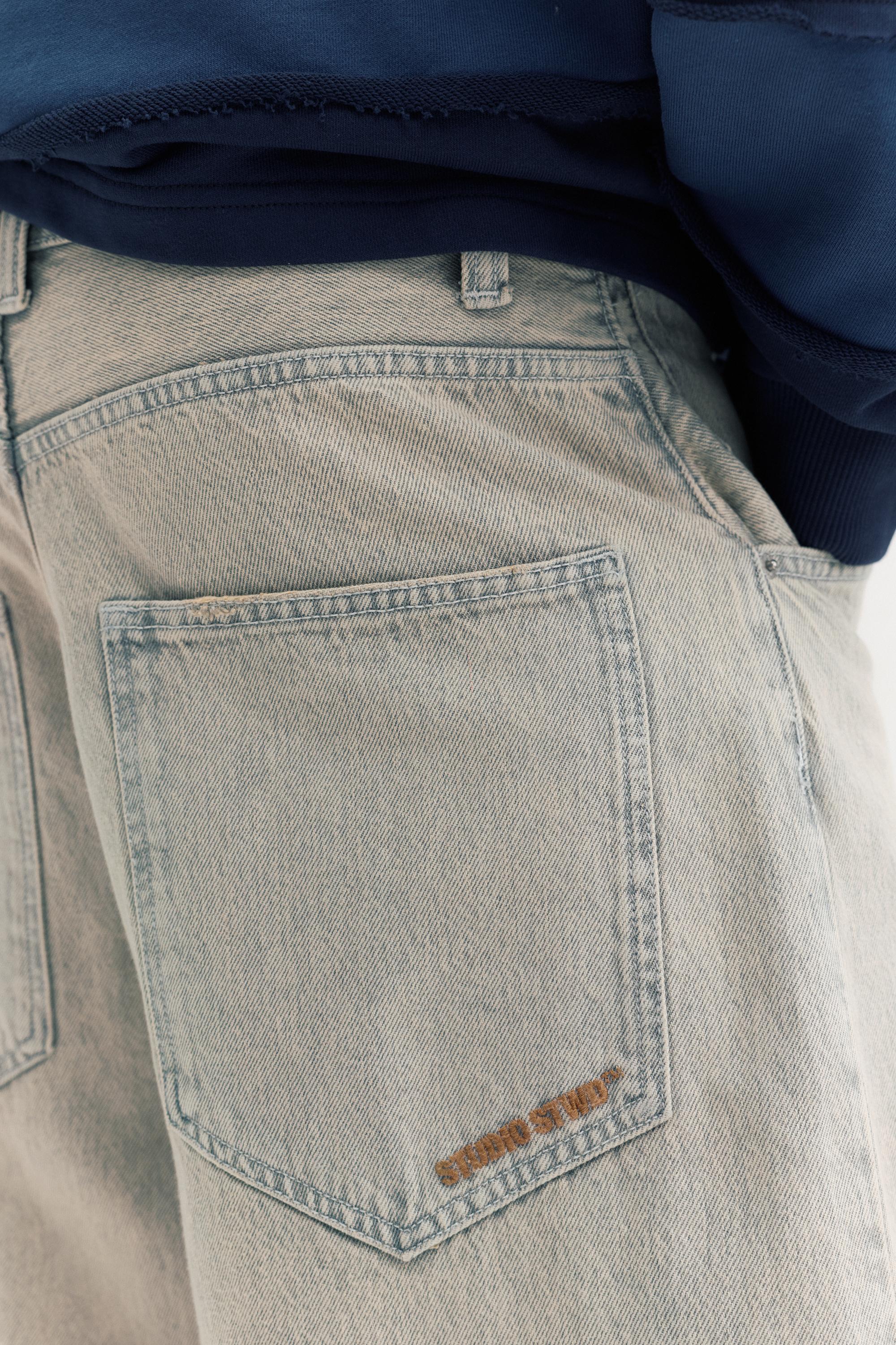 Embroidered super baggy jeans — Pale grey
