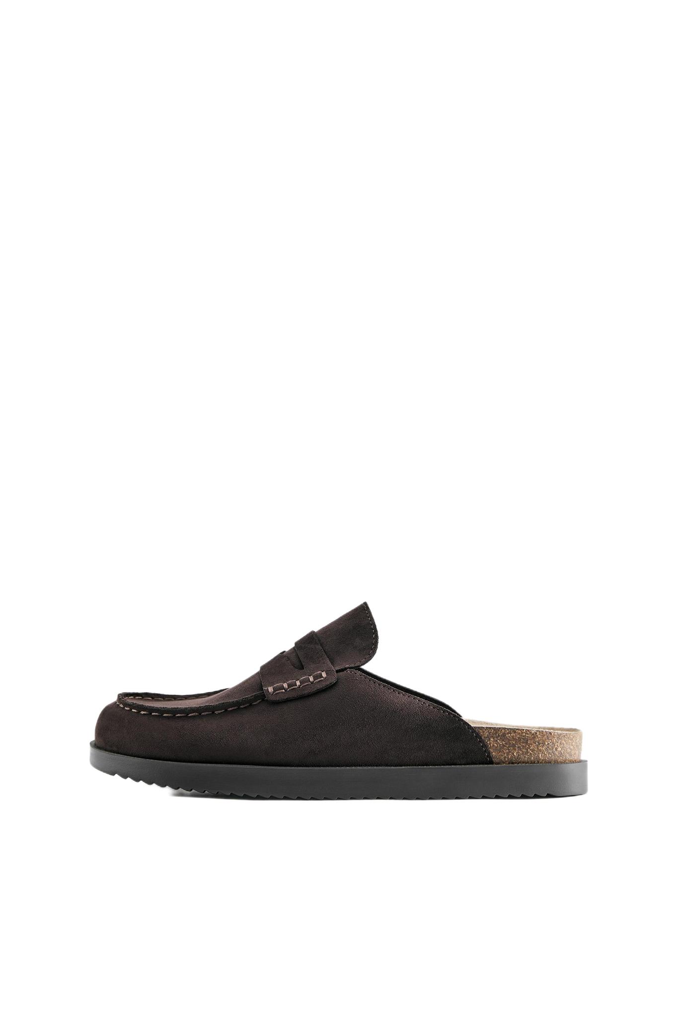 Bit detail clogs — Brown