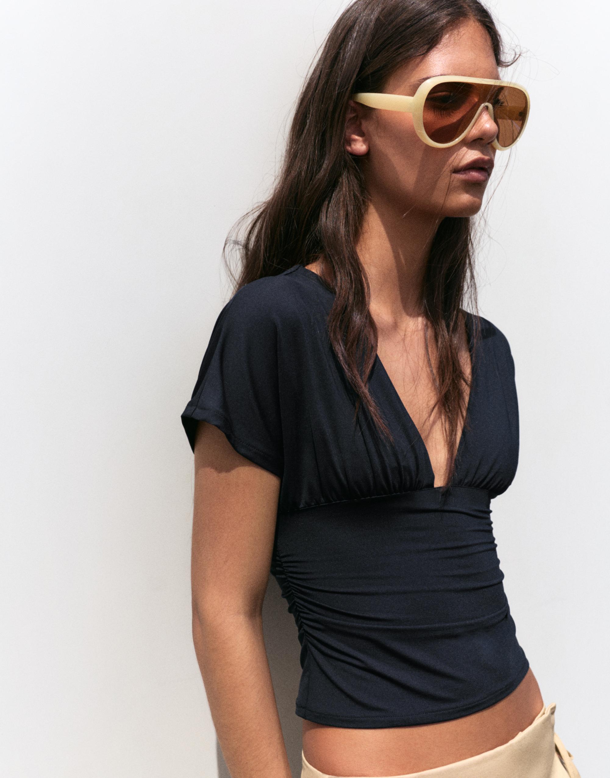 Gathered V-neck top — Black