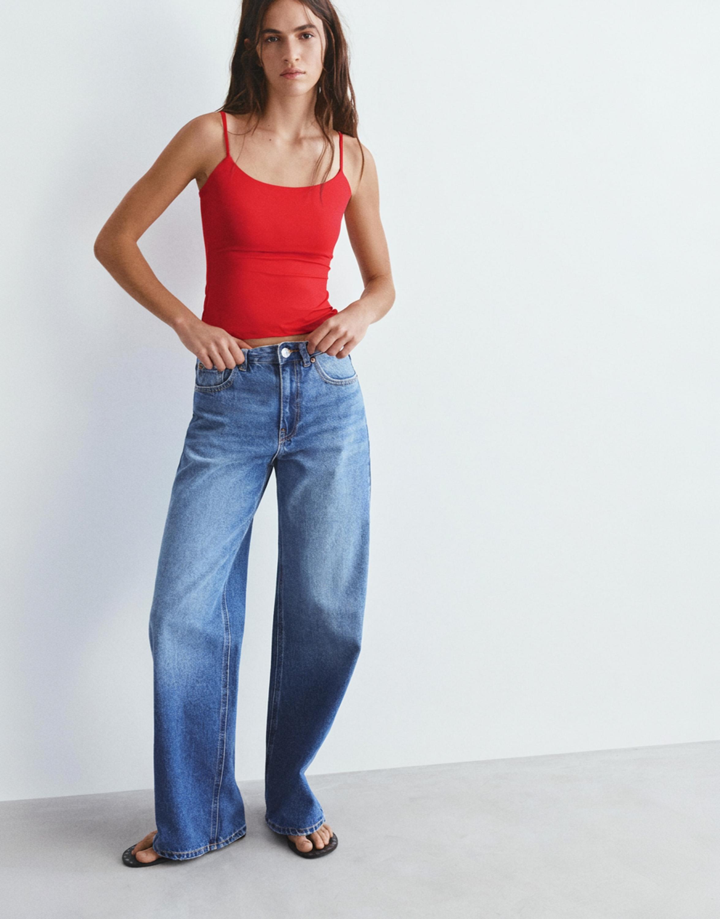 Basic top with adjustable straps — Red