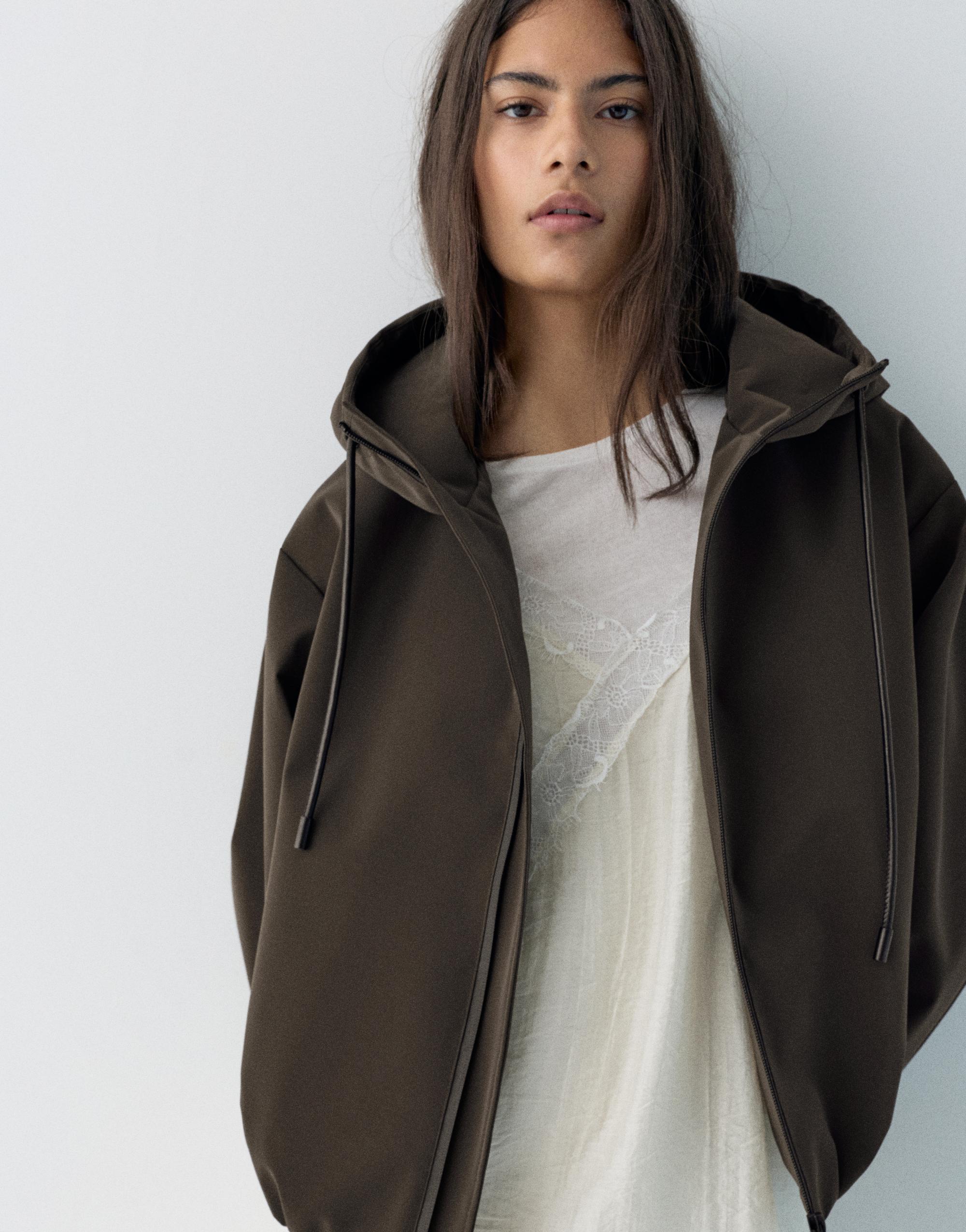 Kısa kapüşonlu yağmurluk - Görsel 13