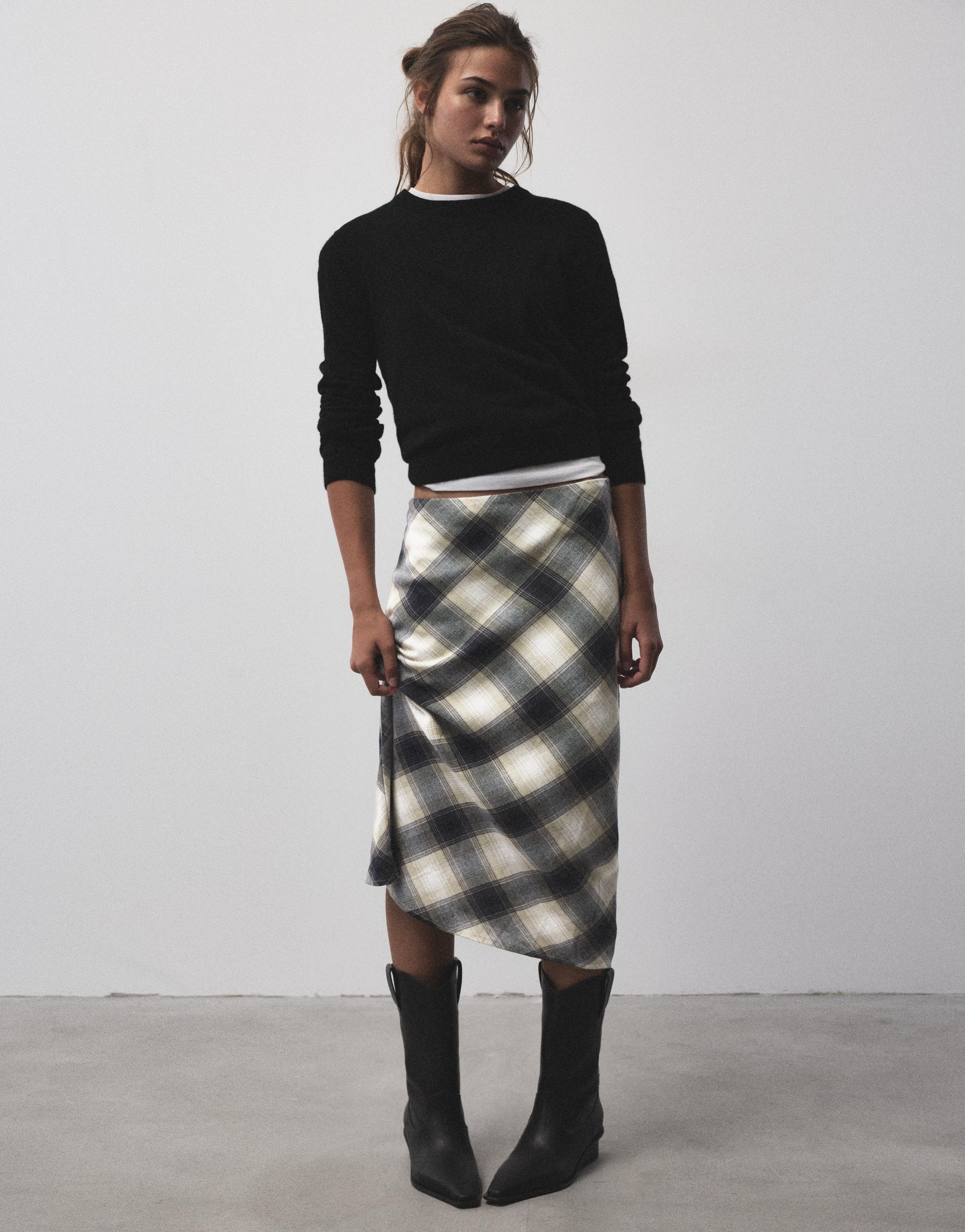 Pull&Bear Kareli midi etek görsel 7