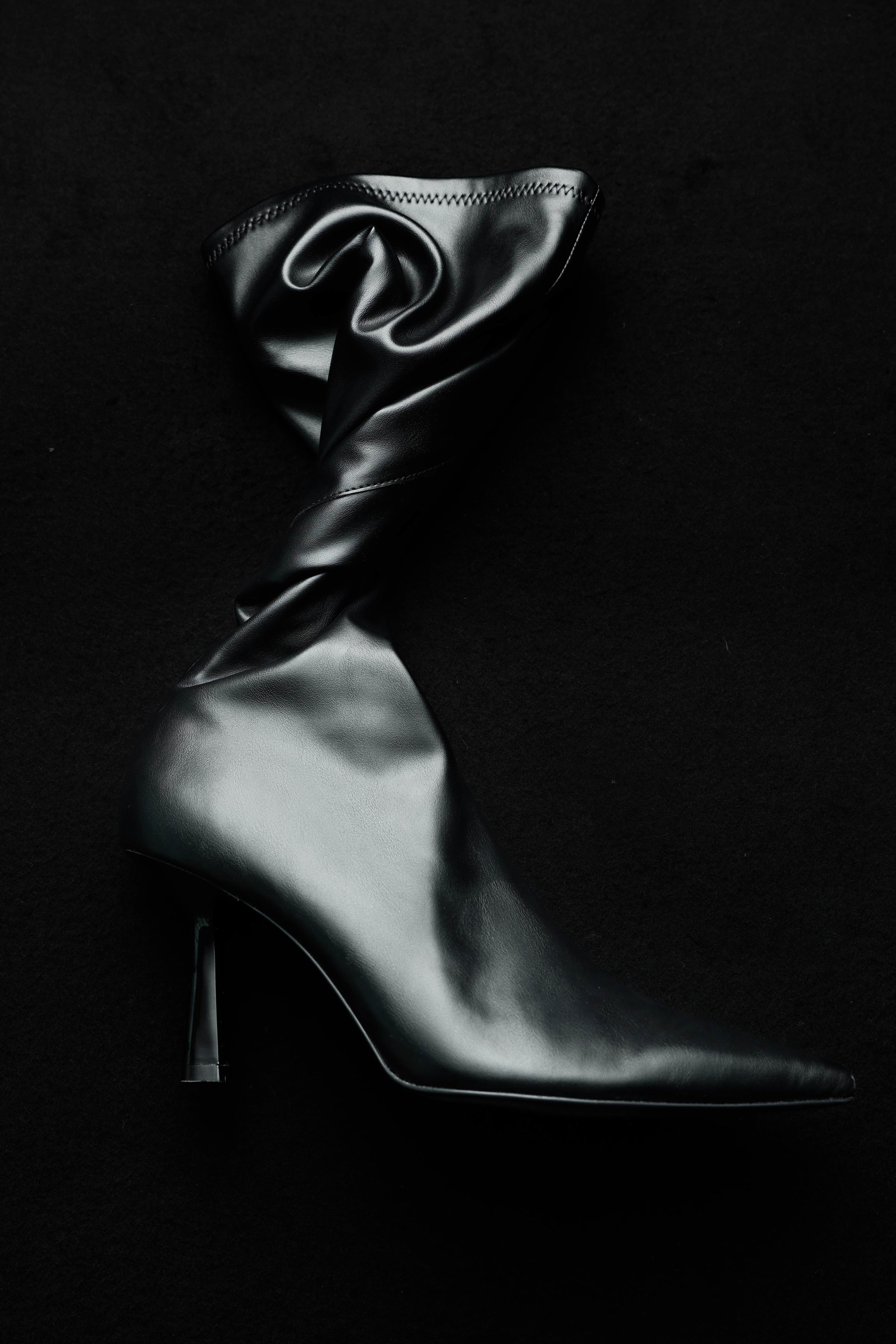 Stretch high-heel knee-high boots — Black