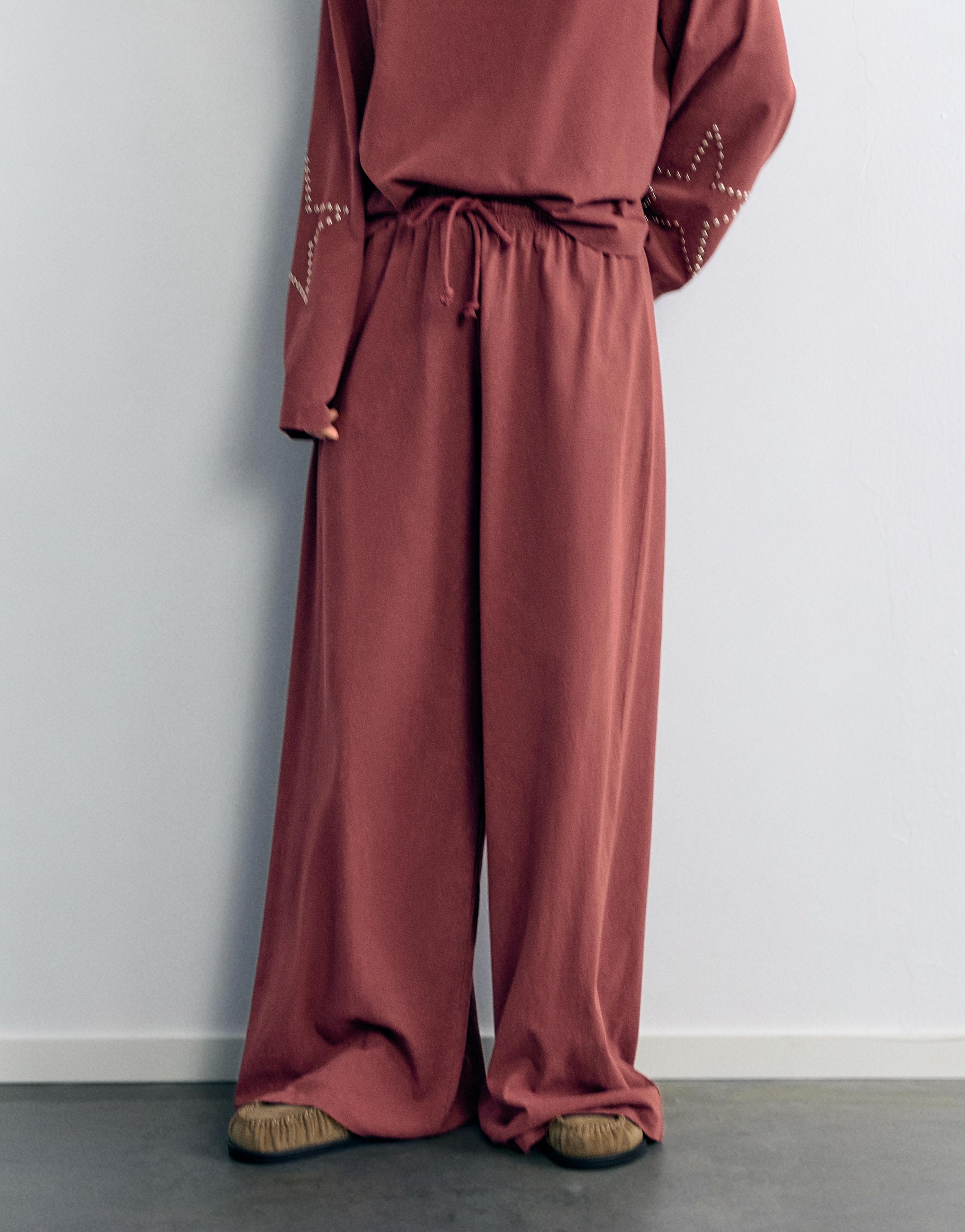 Wide-leg star trousers — Maroon