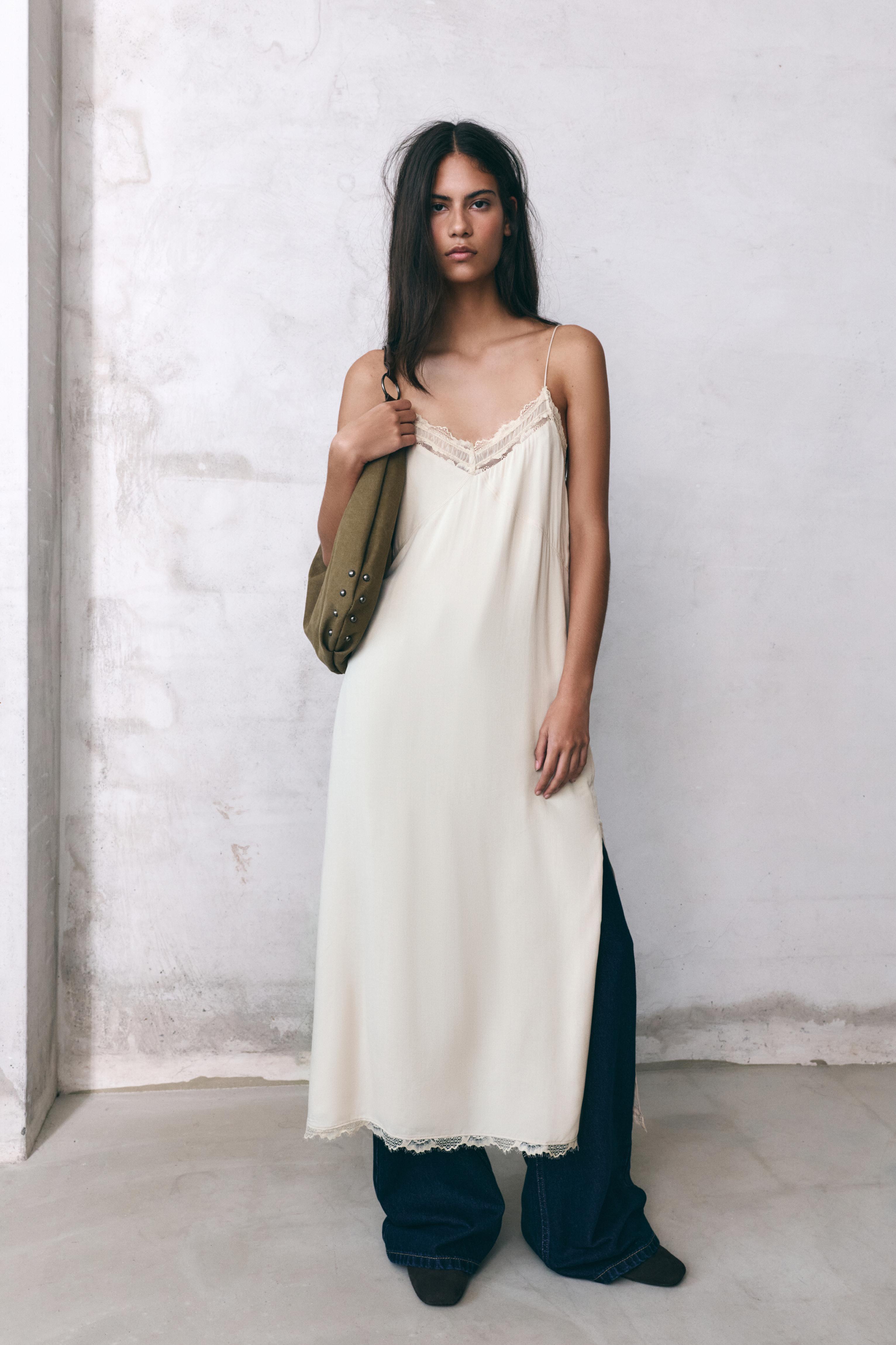 Midikleid Im Dessous-Stil