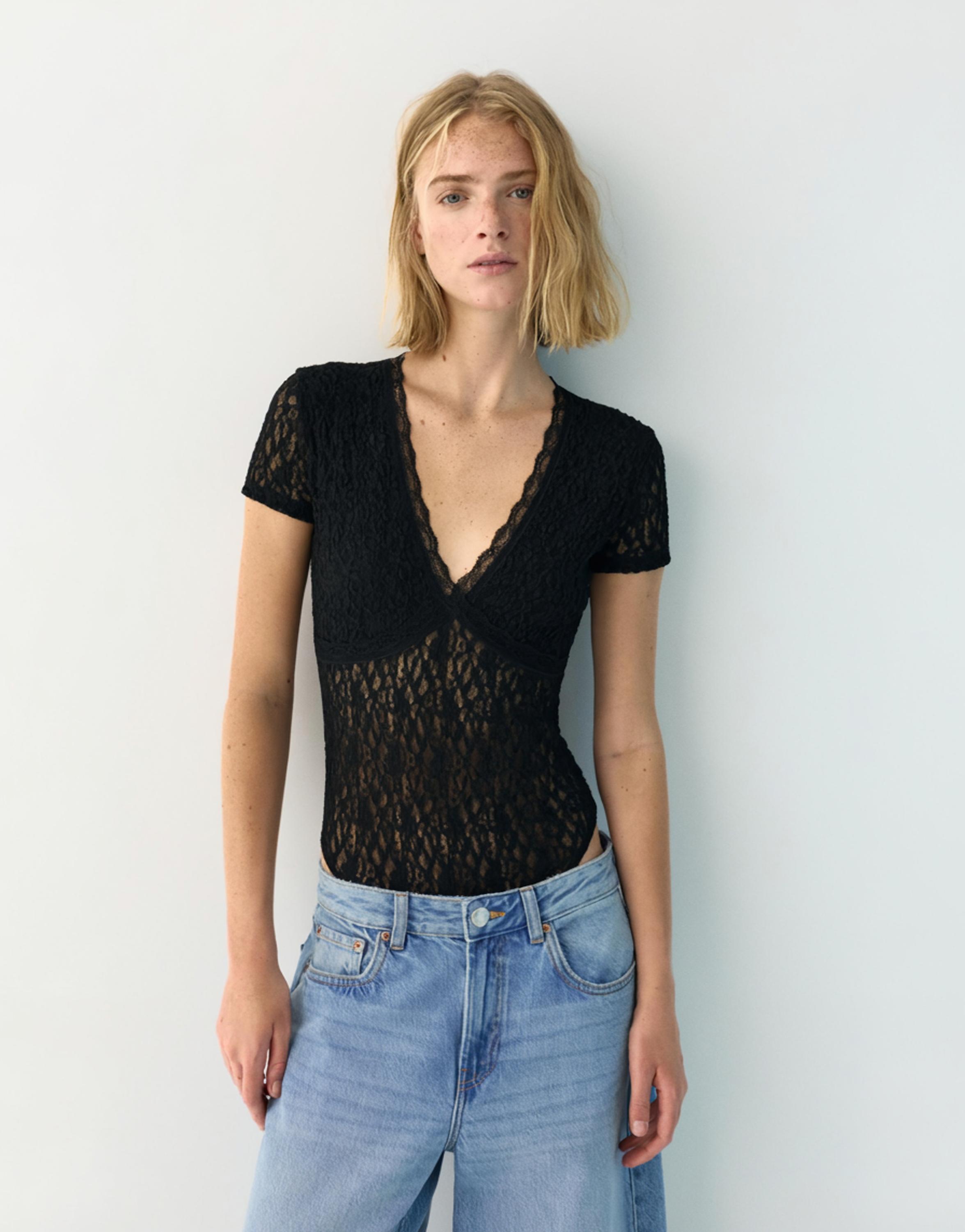 Short sleeve lace bodysuit — Black