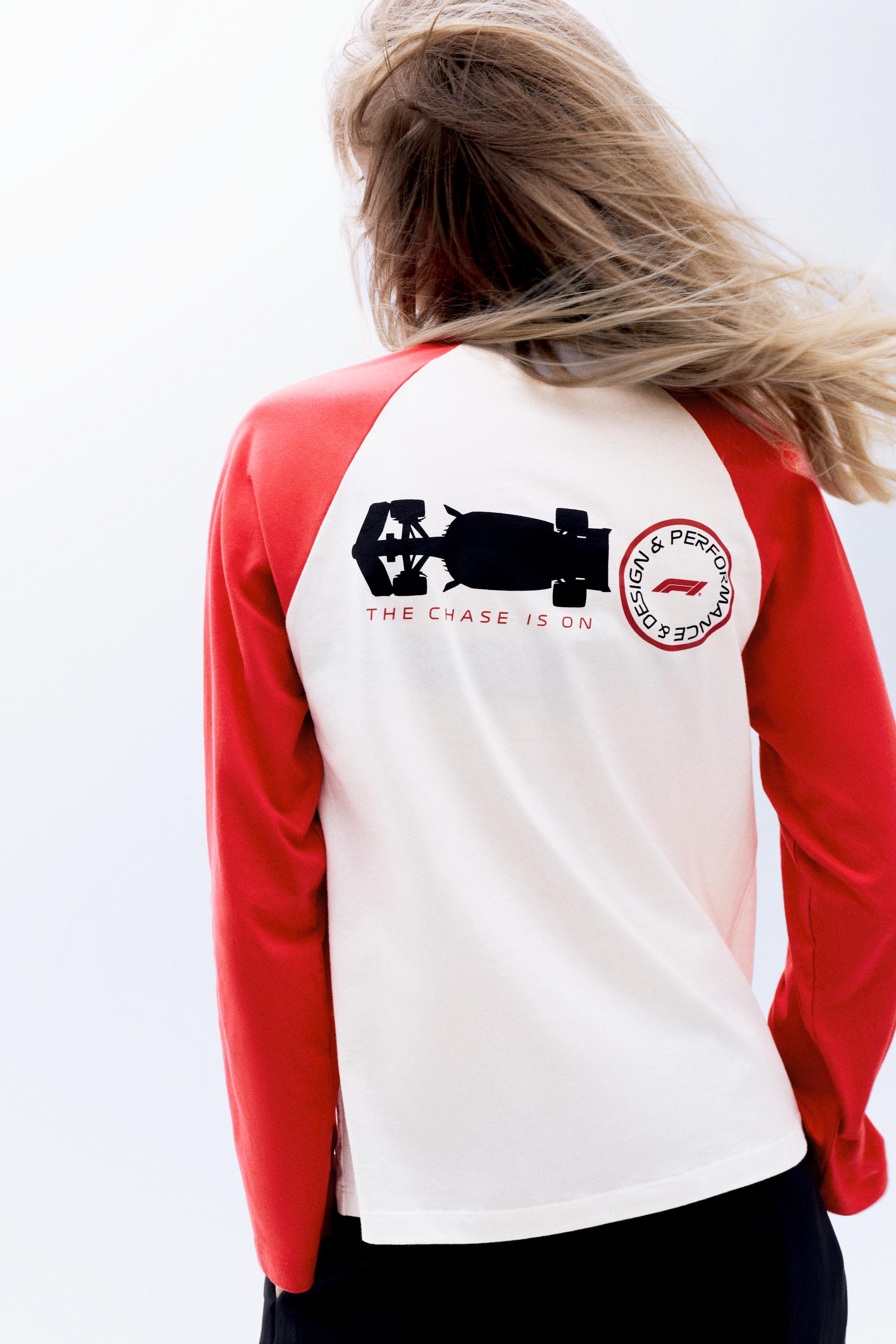 Pull&Bear Disney x F1 reglan kollu tişört görsel 5