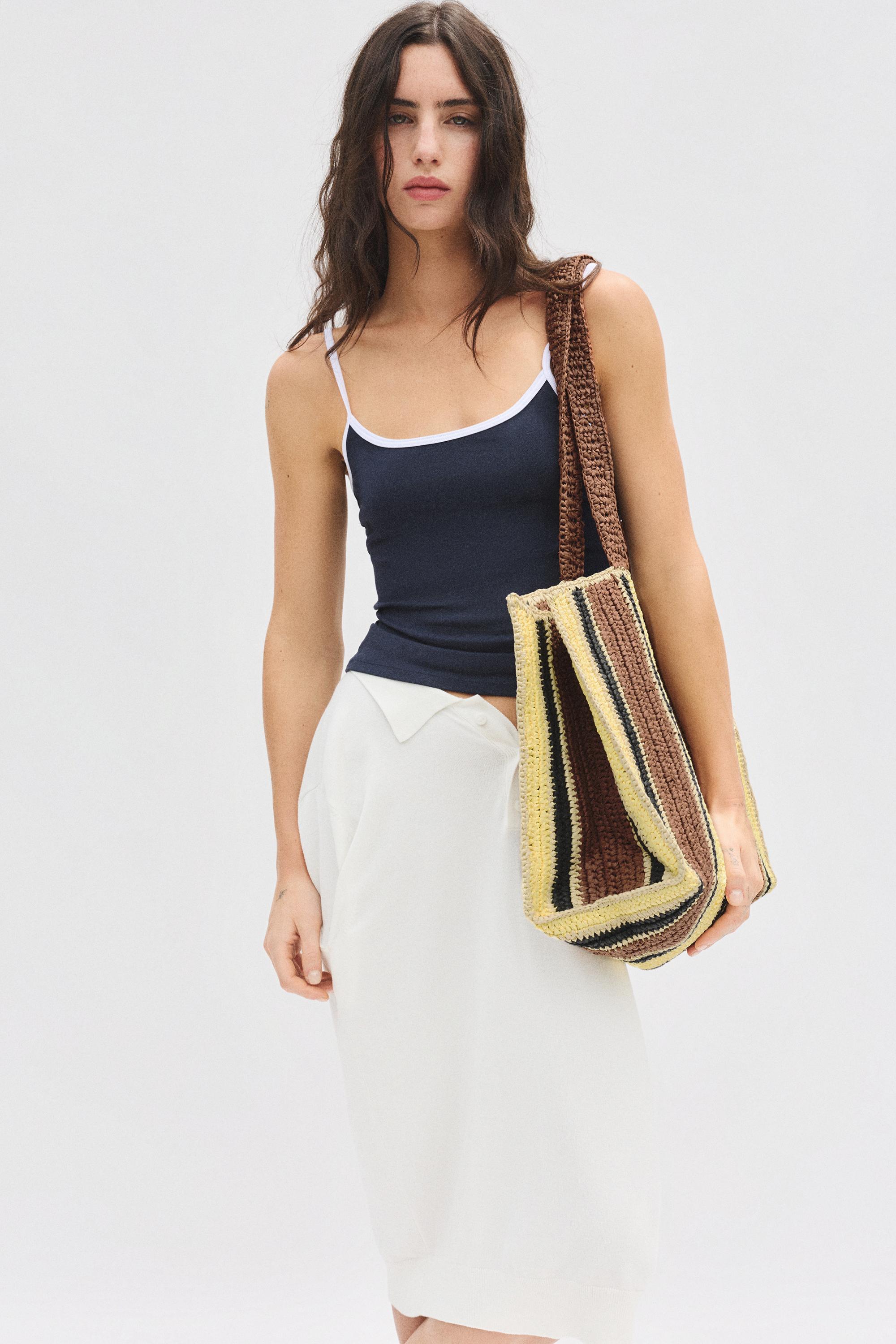 Striped woven tote bag — Brown