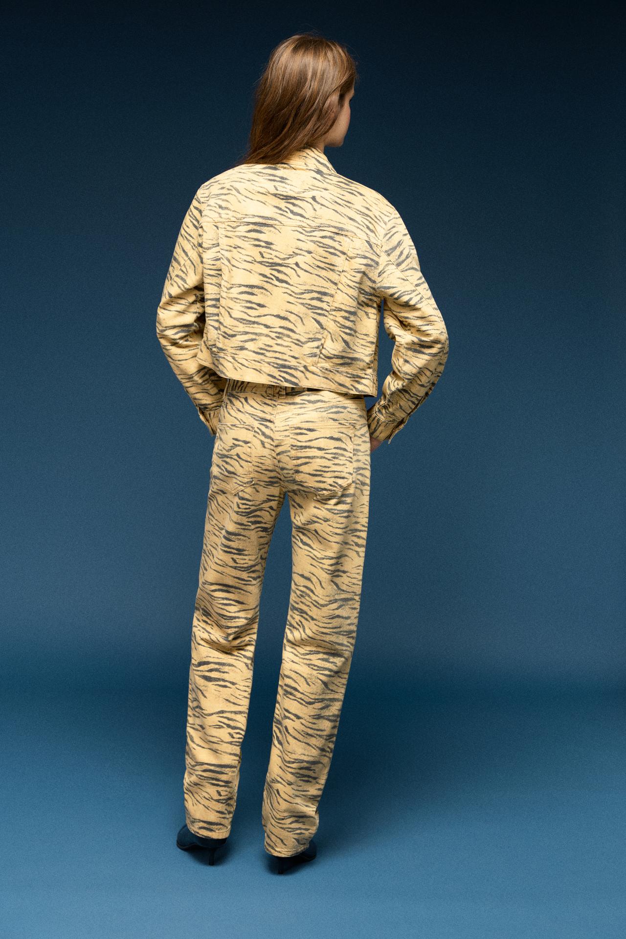 Animal print jacket — Orange