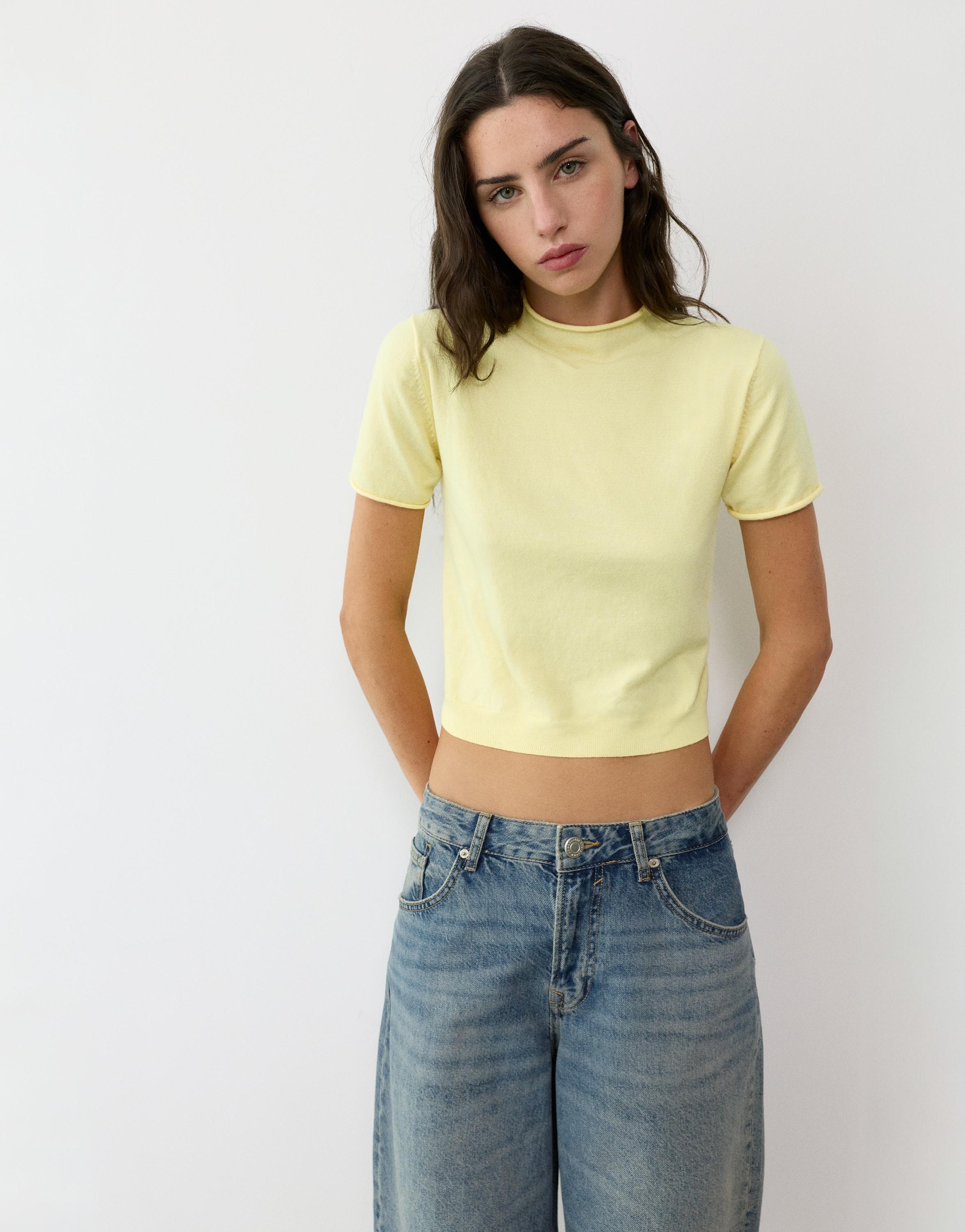 Fine knit short sleeve T-shirt — Yellow