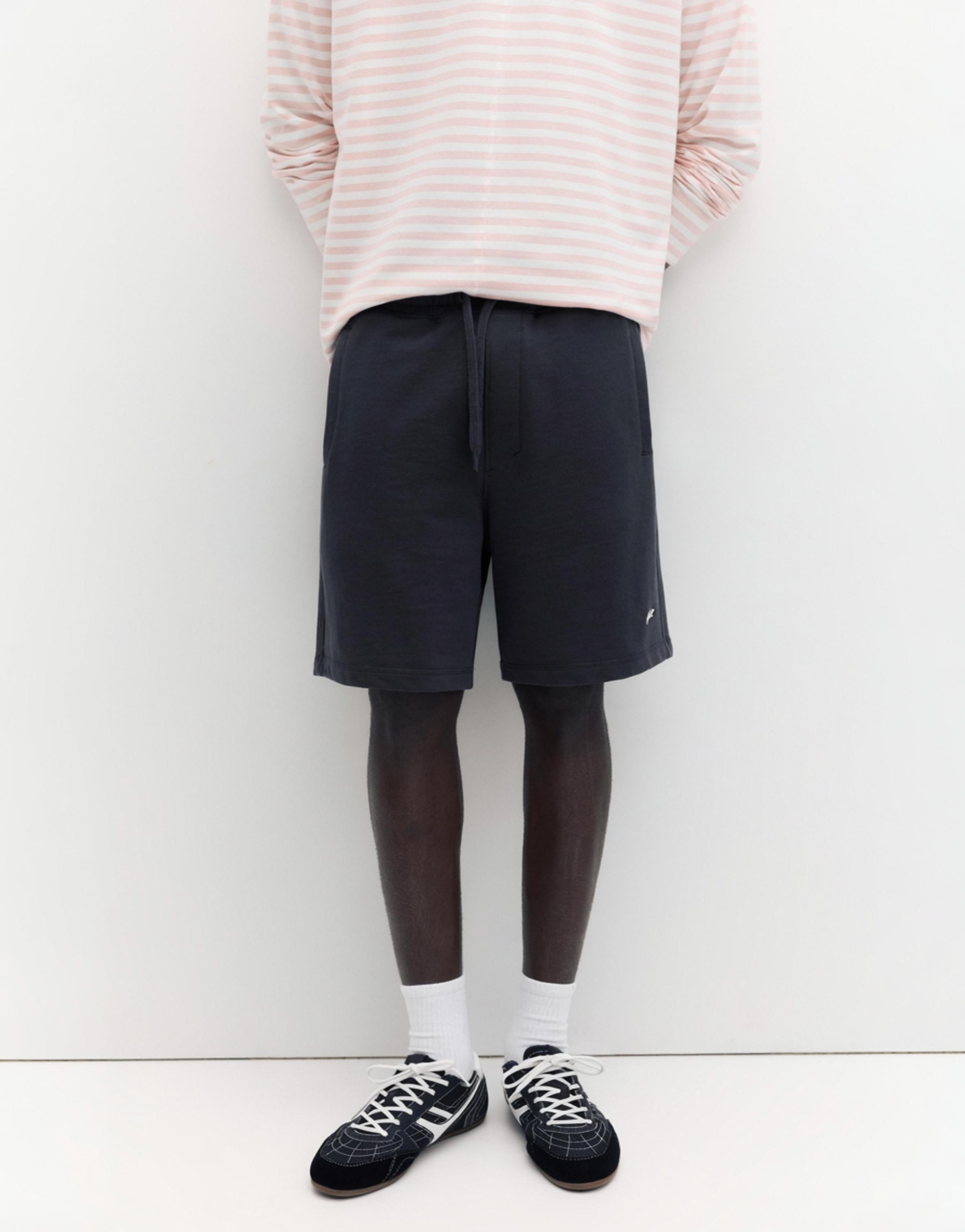Logolu jogger bermuda şort - Görsel 8