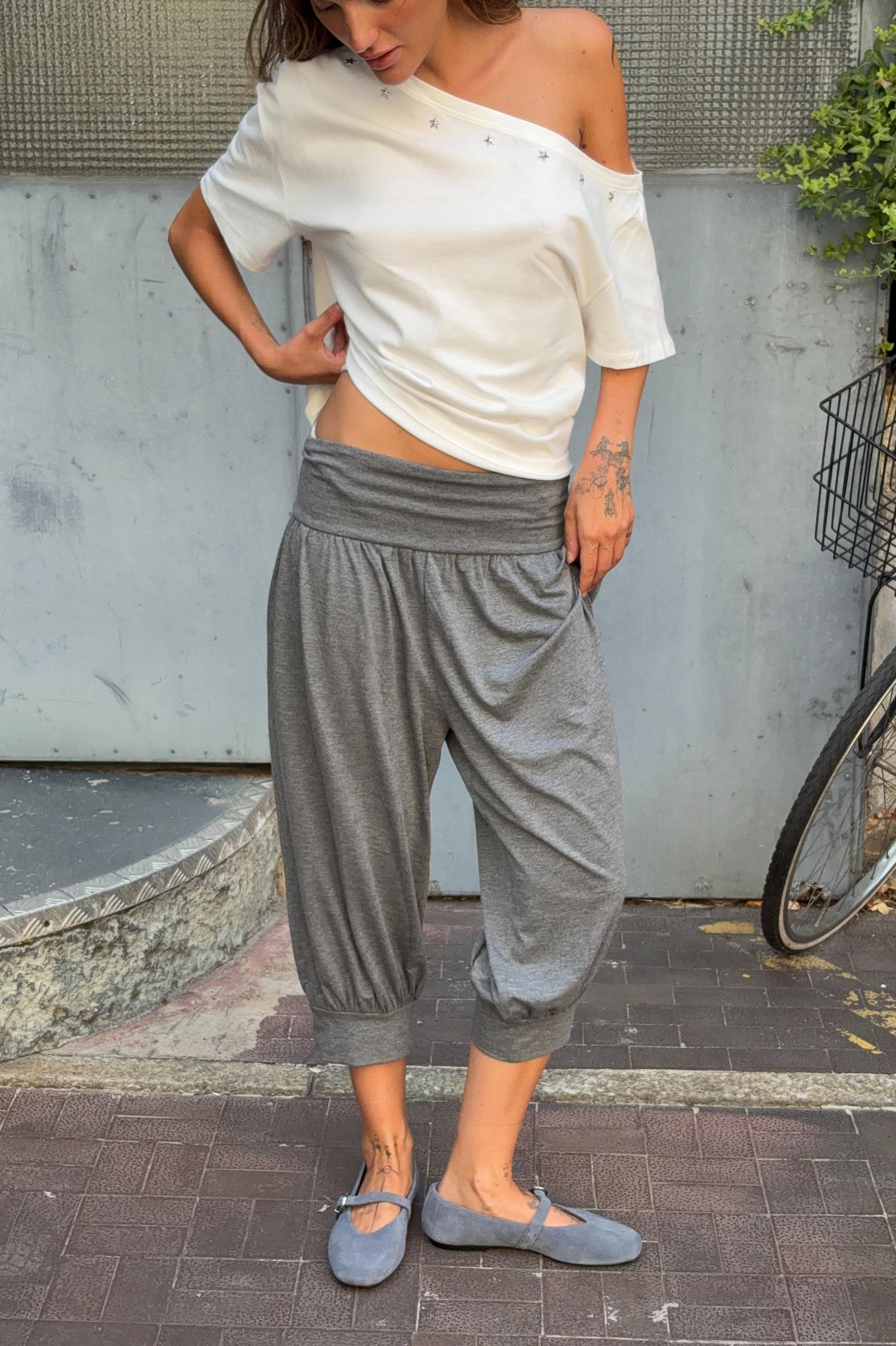 Asymmetric star T-shirt — White